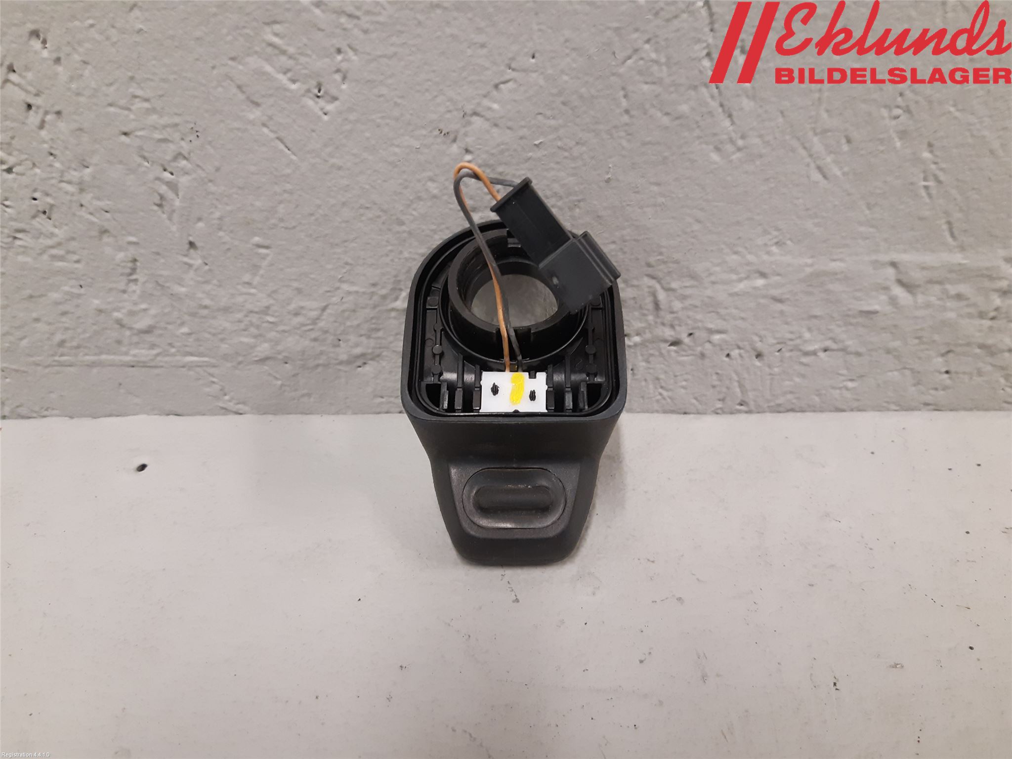 BMW 3 F30/F31/F80 12-19 Bakluckehandtag