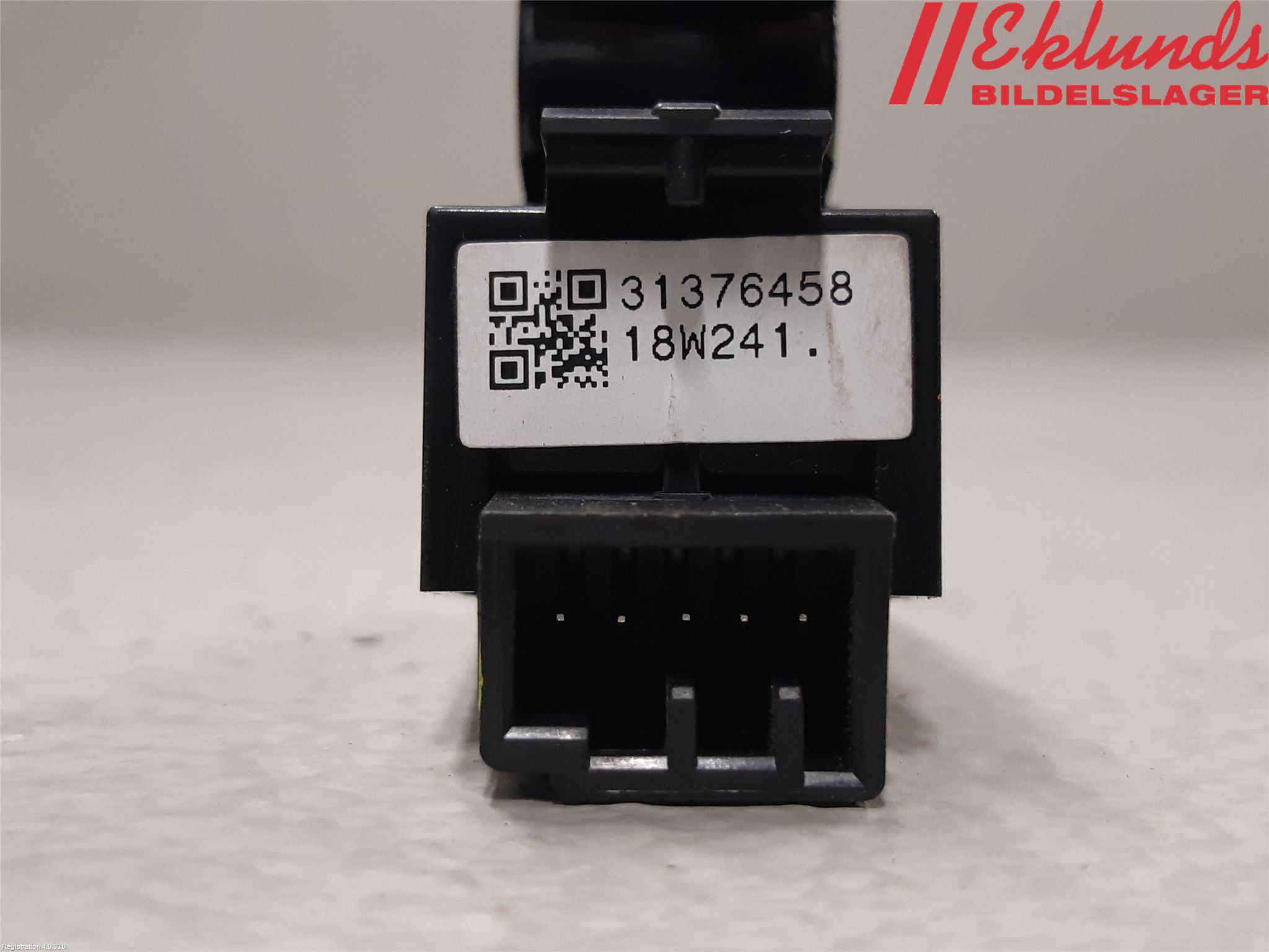 Volvo V90 17->> Strömställare Elhiss