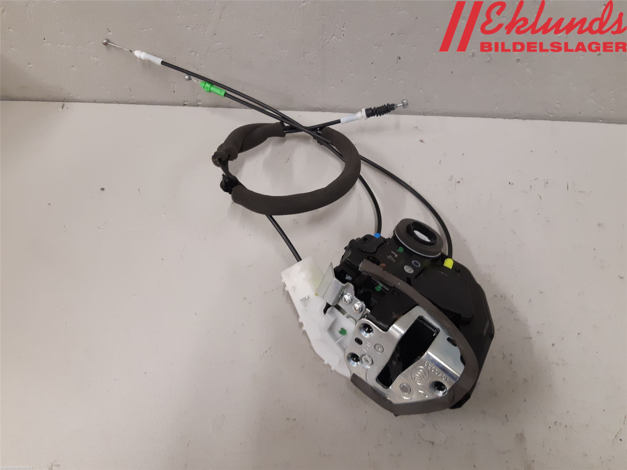 Toyota C-HR 16-23 Låskista-Dörrlås