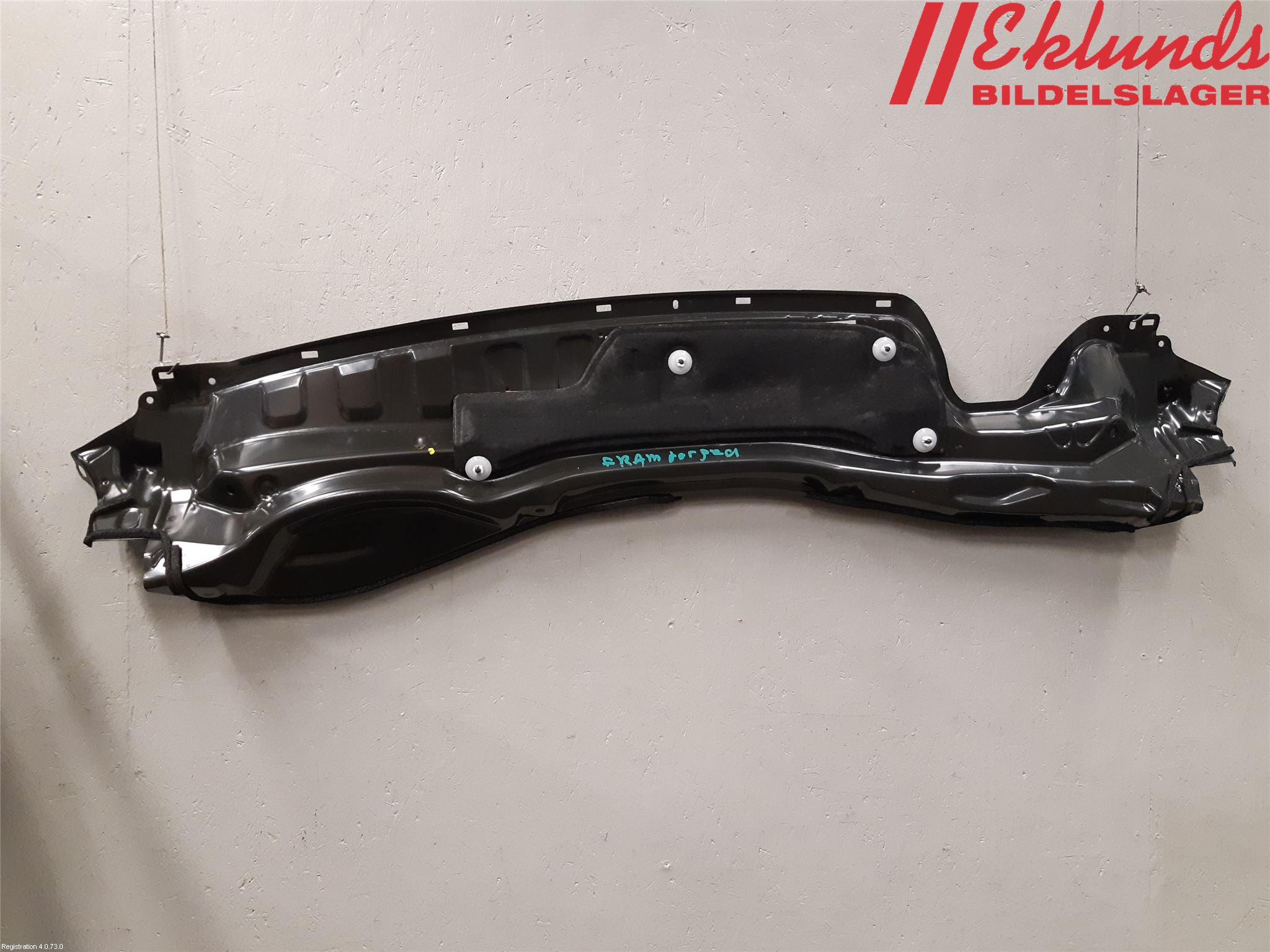 Toyota YARIS XP130 15-20 Torpedplåt-Torpedplast