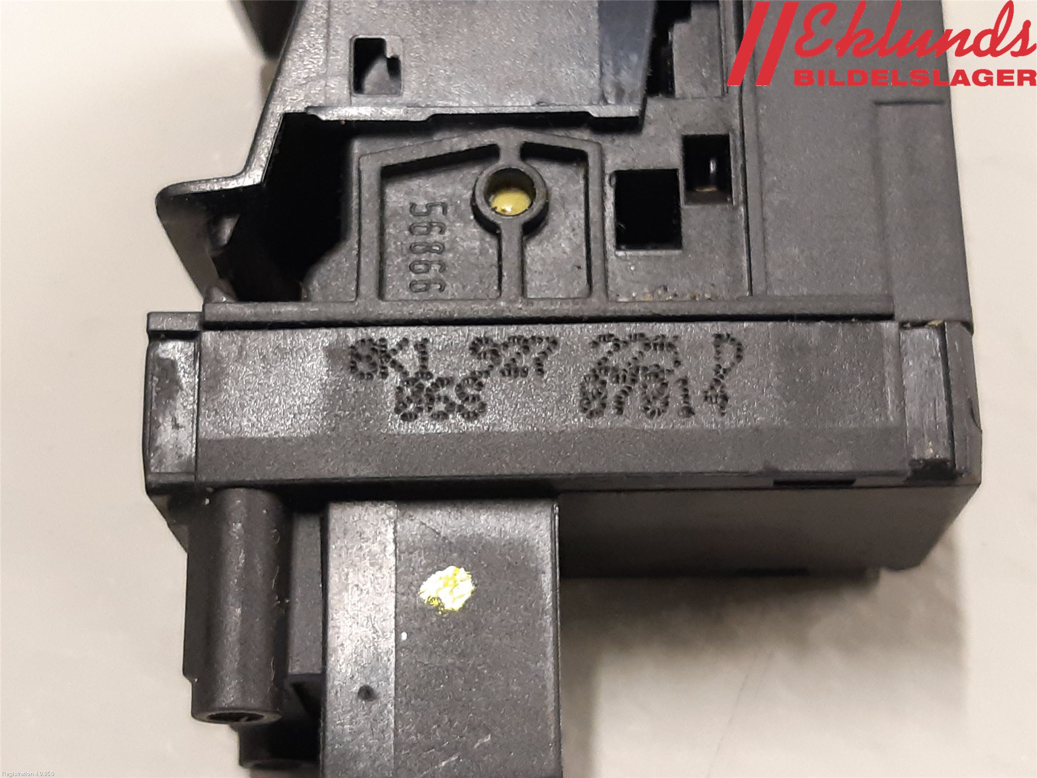 Audi A4 12-15 Strömställare Parkeringsbroms