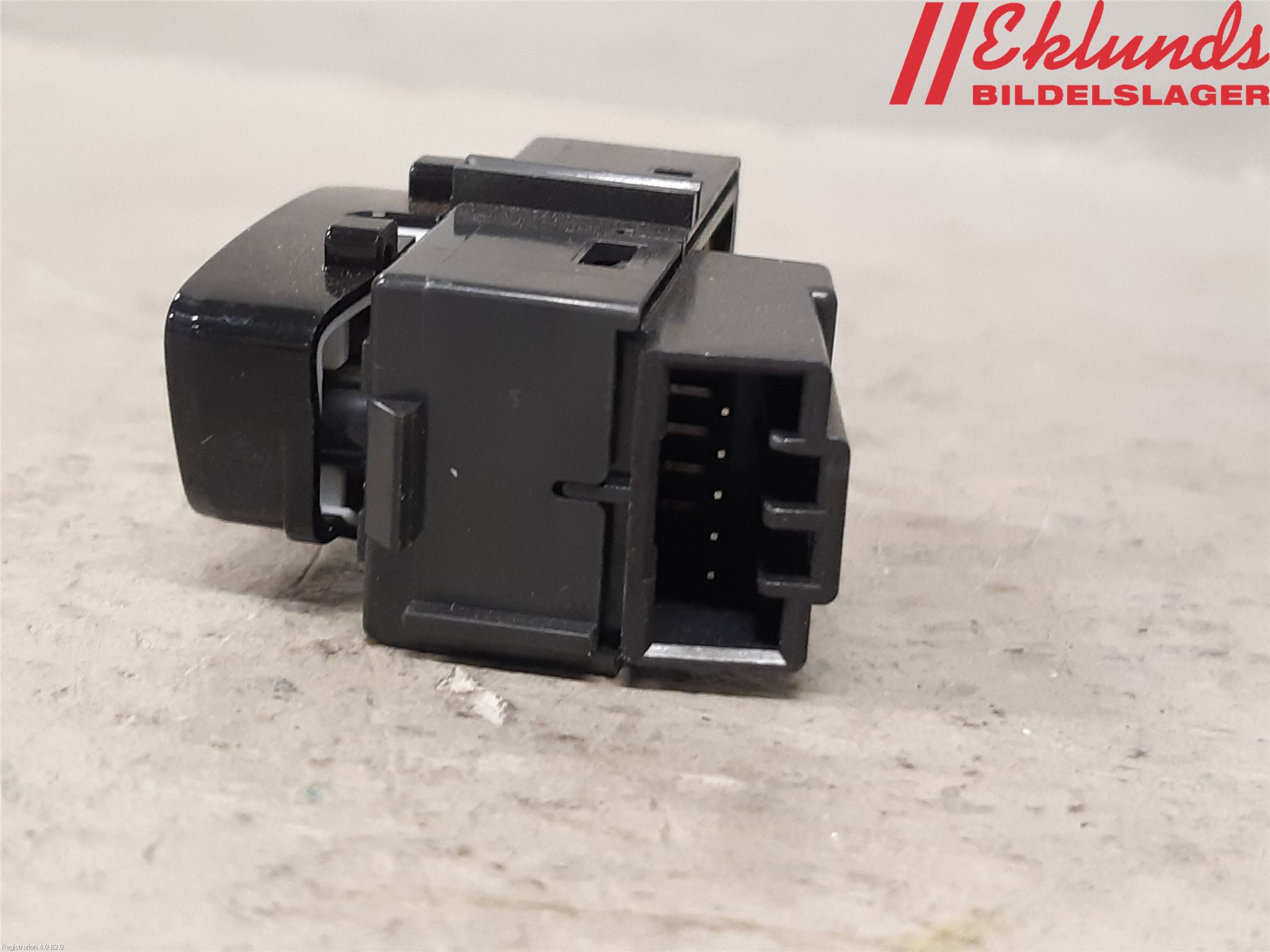 Volvo V90 17->> Strömställare Centrallås