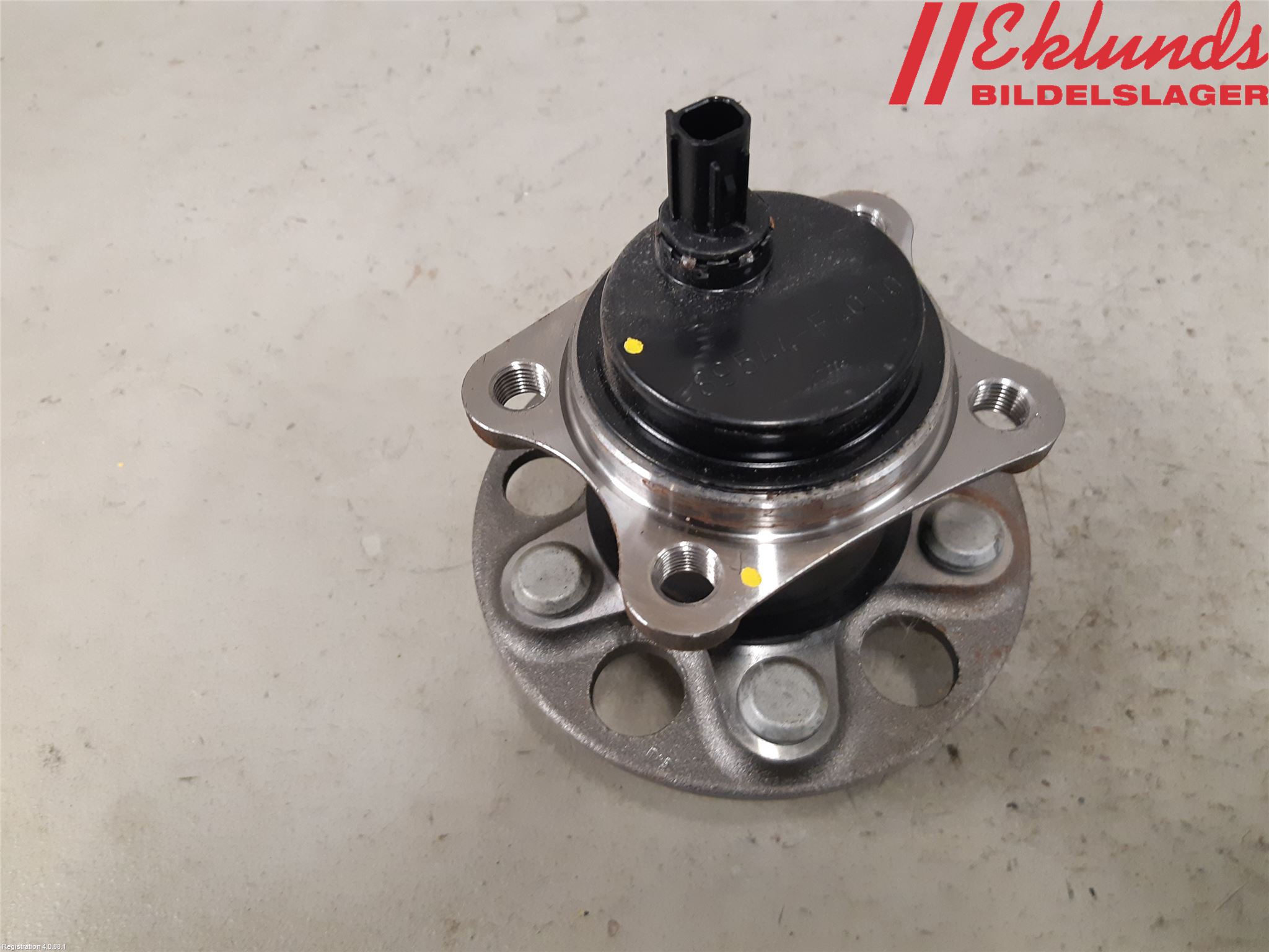 Toyota YARIS XP21 20- Nav Bak