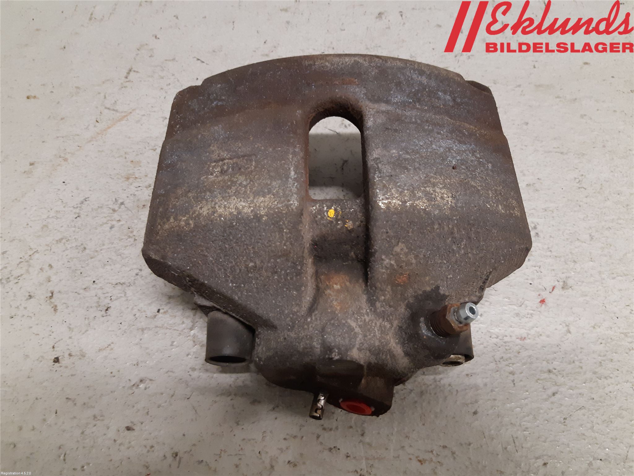 Volkswagen VW PASSAT 11-14 Bromsok Fram Höger