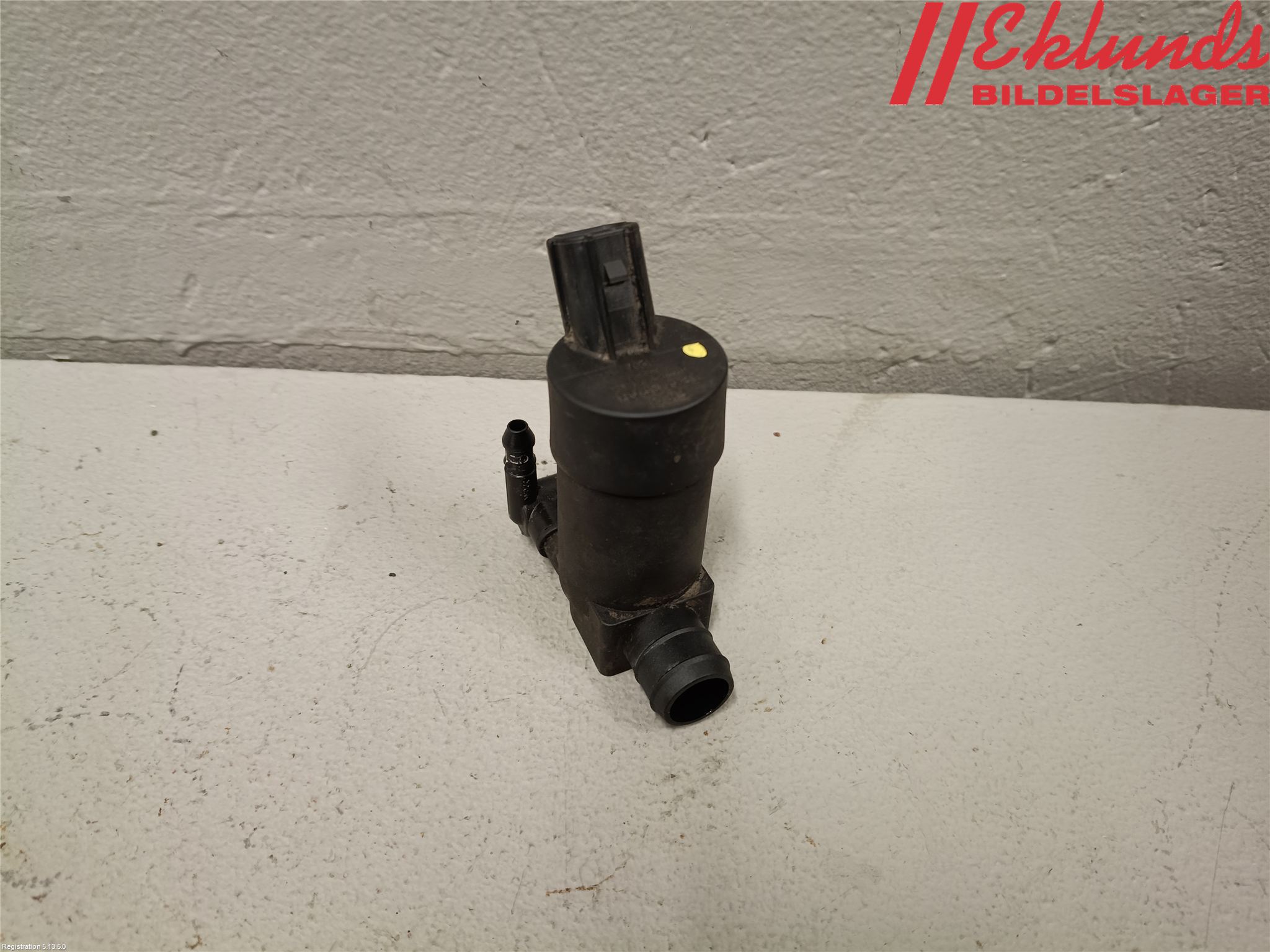Volvo V70 14-16 Spolarpump Vindruta