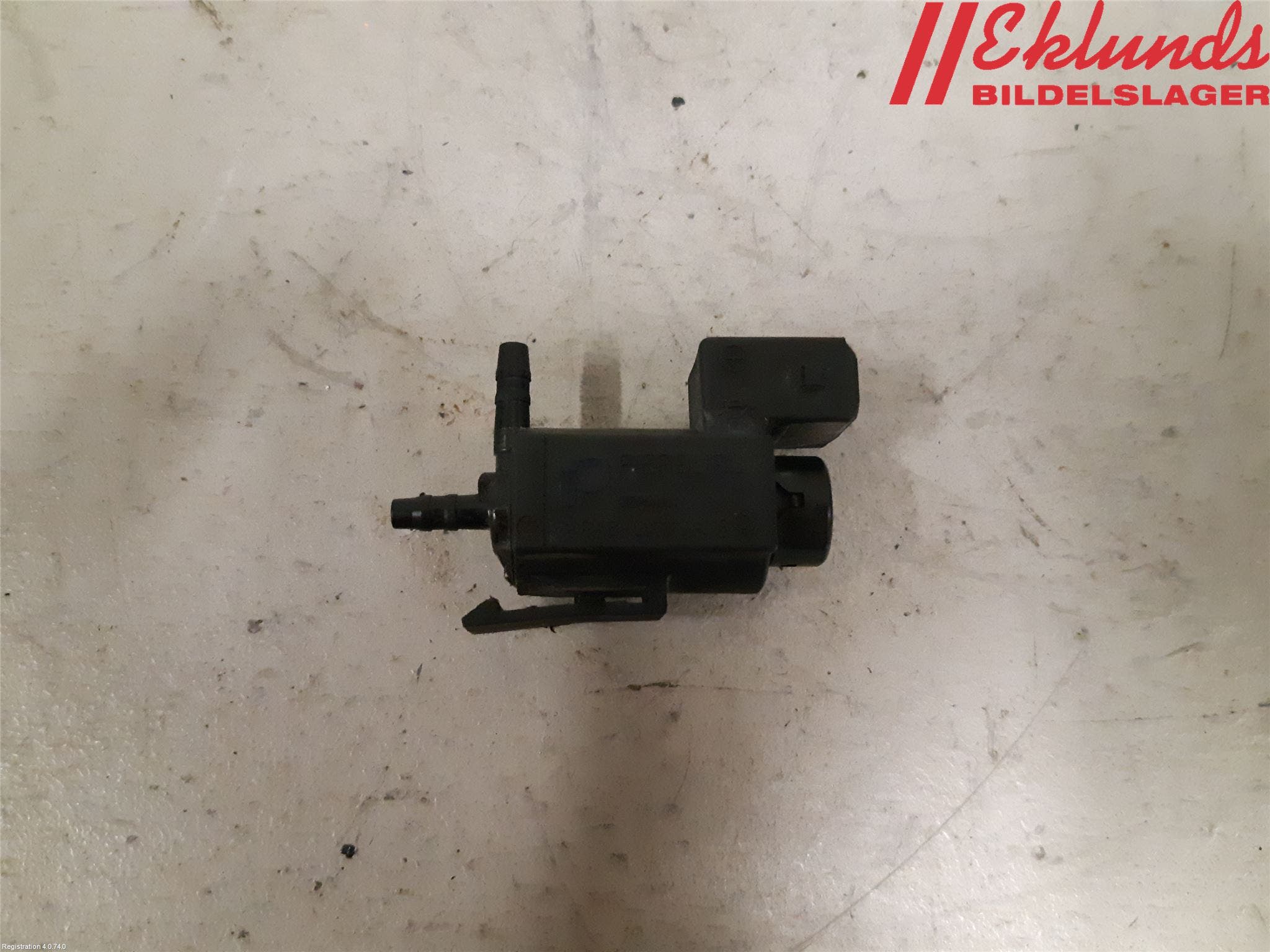 BMW 3 F30/F31/F80 12-19 Vakuumventil