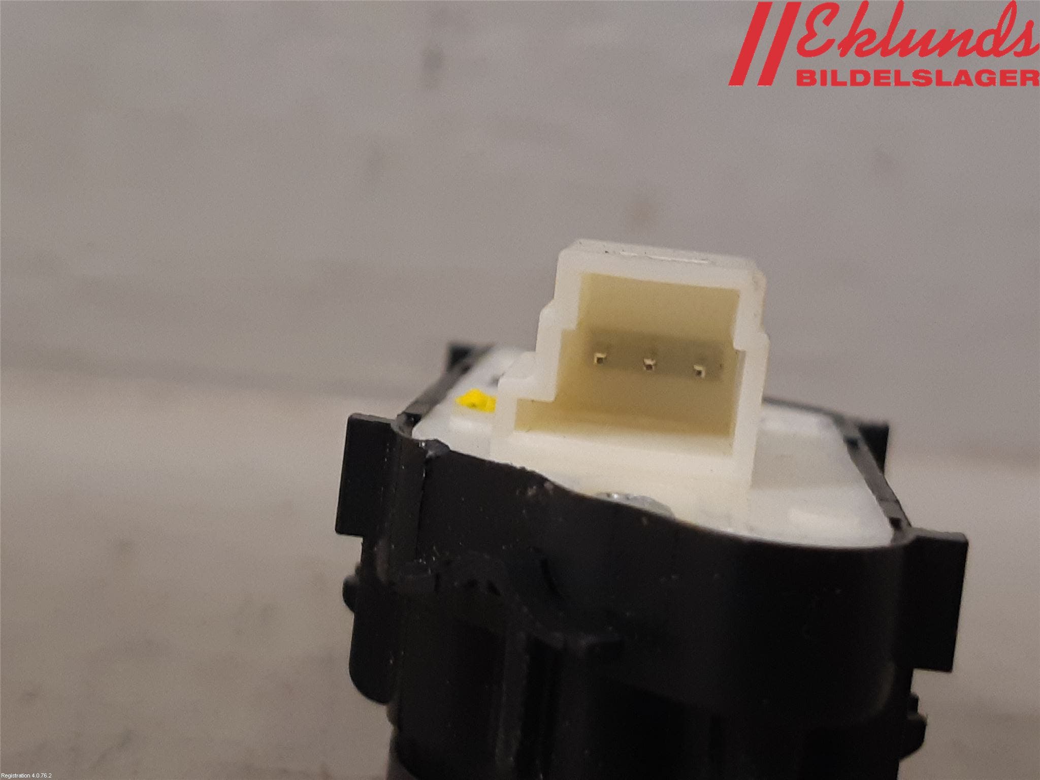 Mercedes-Benz MB SPRINTER (W907/W910) 19- Strömställare Centrallås