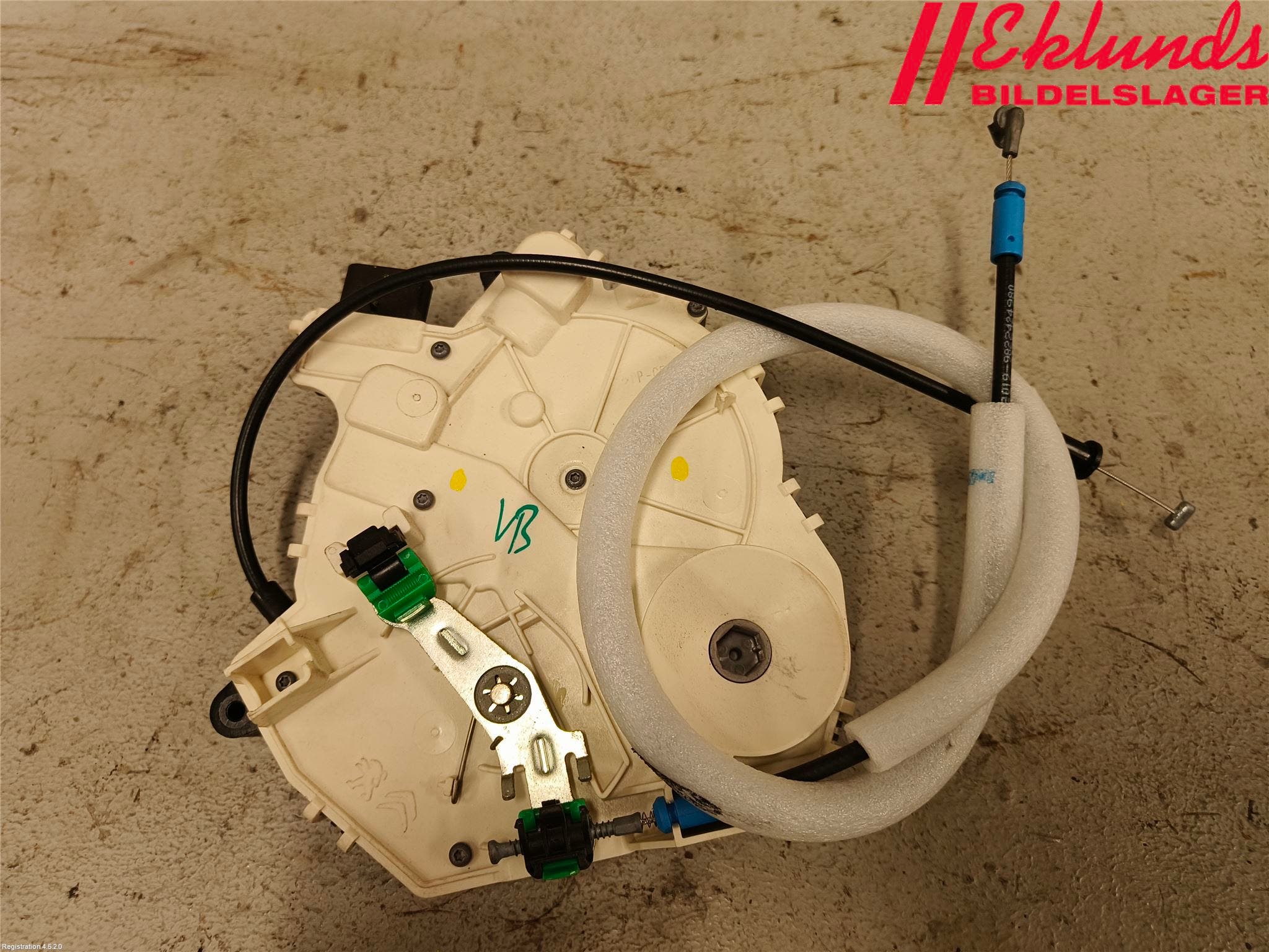 Opel VIVARO 20- Låskista-Dörrlås