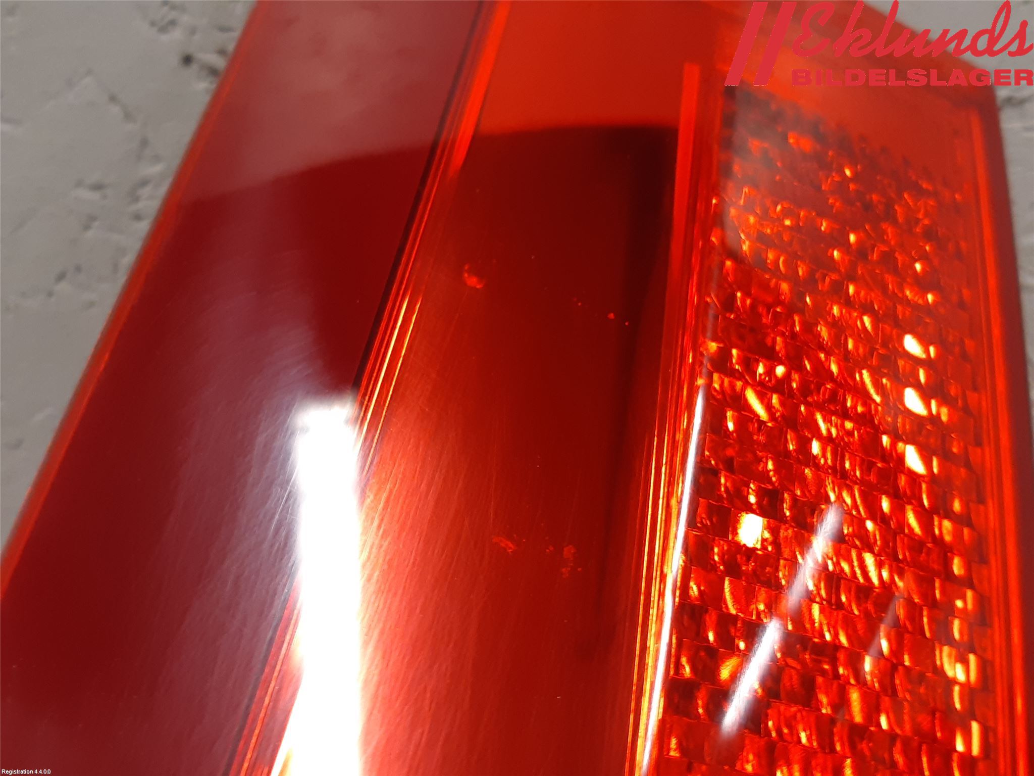 Volvo V70 08-13 Bakljus Lucka Vä