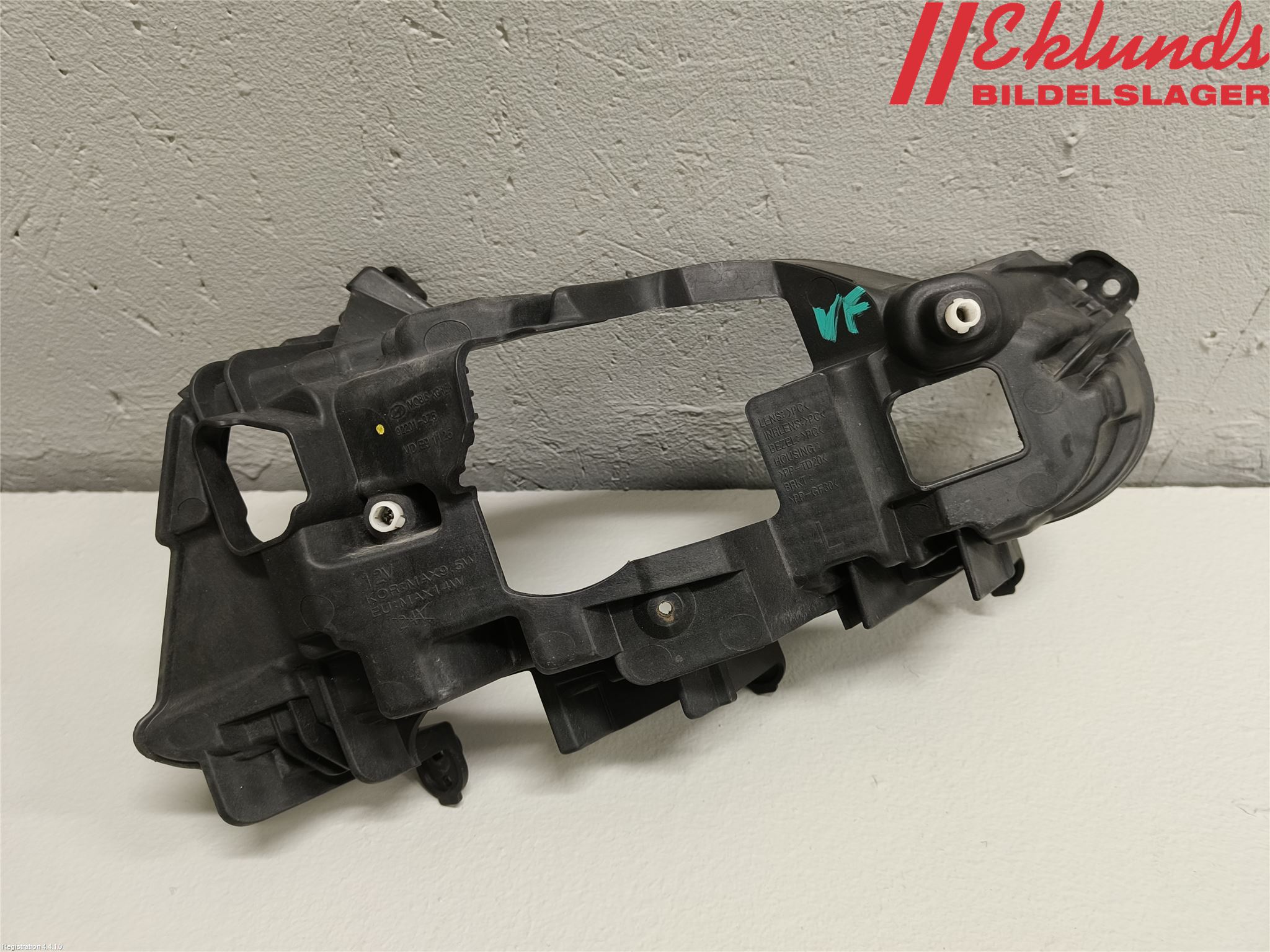 Hyundai i40 08-15 Dimljus-Varselljus Fram