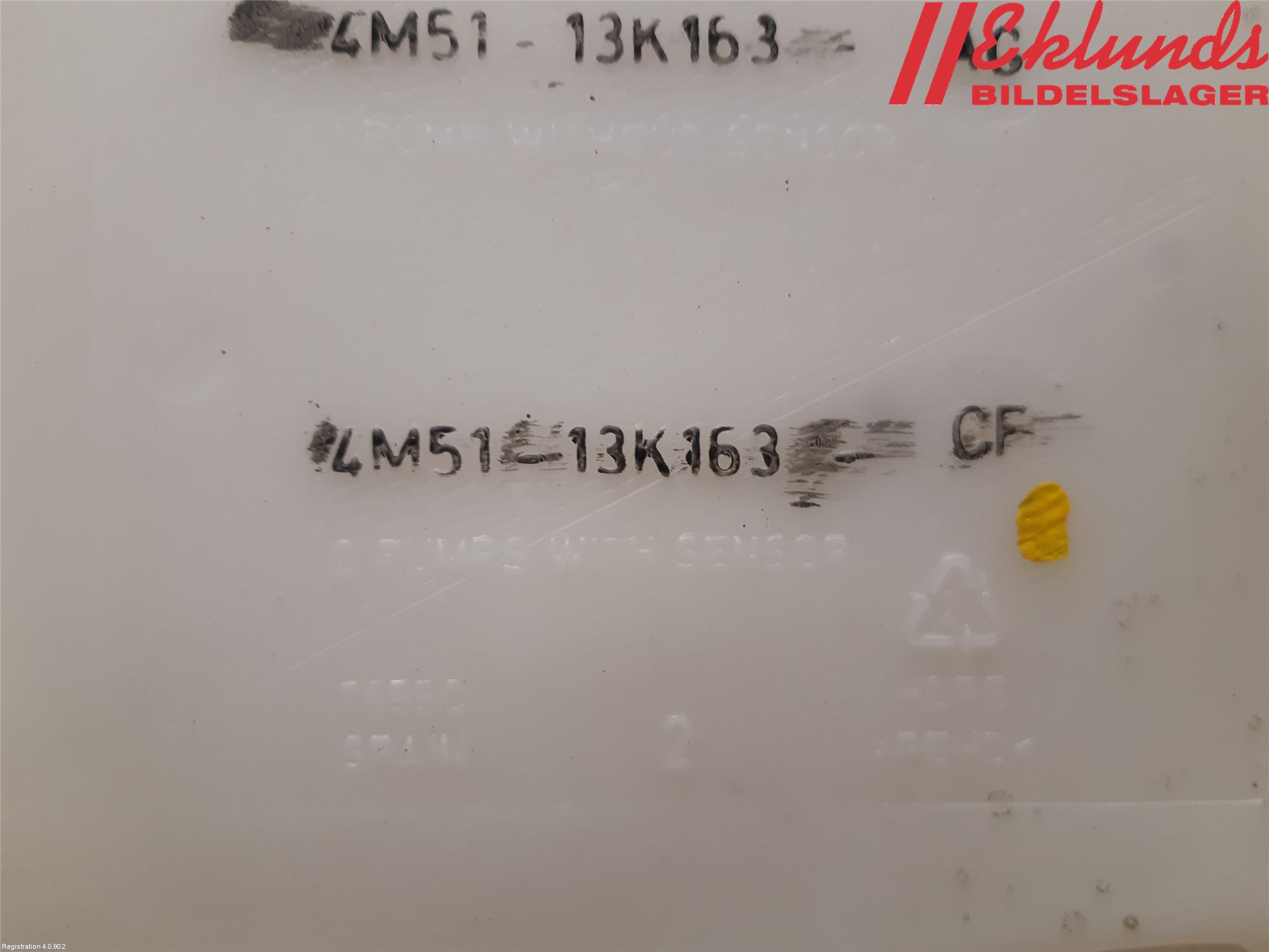 Ford FOCUS 08-11 Spolartank Vindruta-Strål