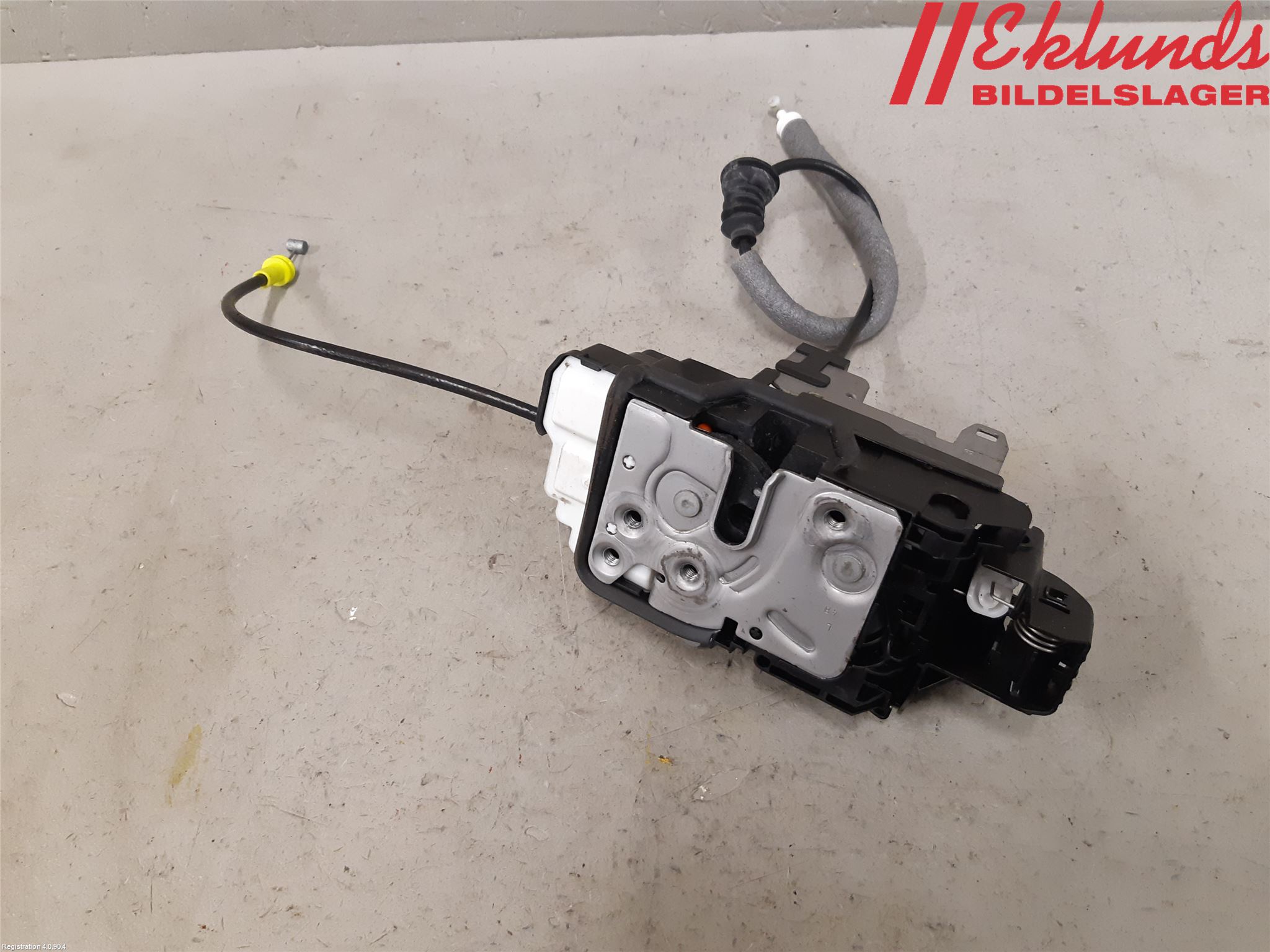 Volvo XC60 18- Låskista-Dörrlås