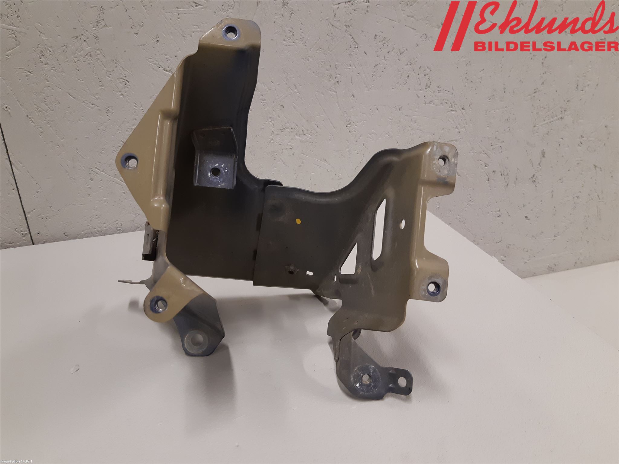 Honda CR-V 13-18 Batterilåda-Fäste-Hållare