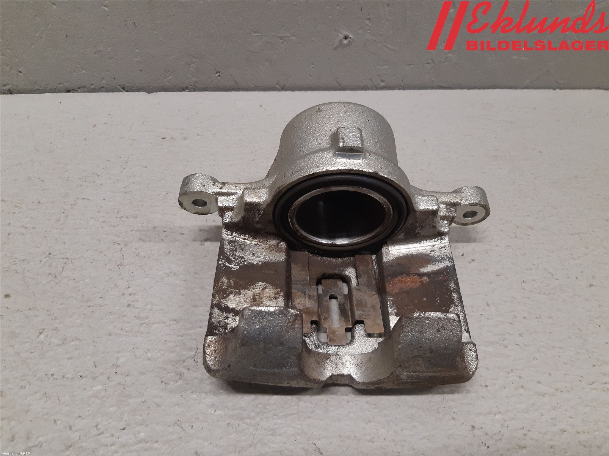 Volvo 740 88-92 Bromsok Fram Höger