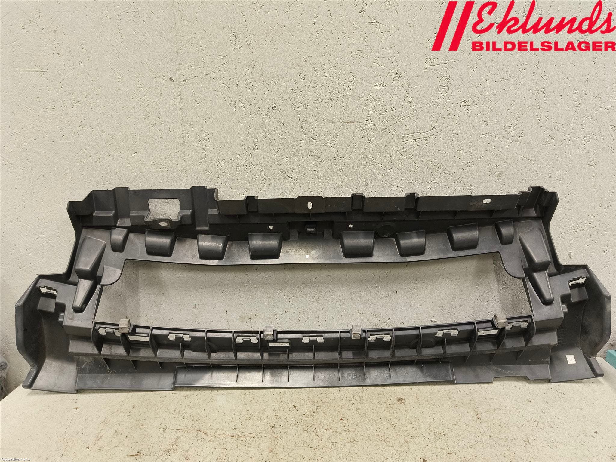 Peugeot EXPERT 15-16 Frontplåt