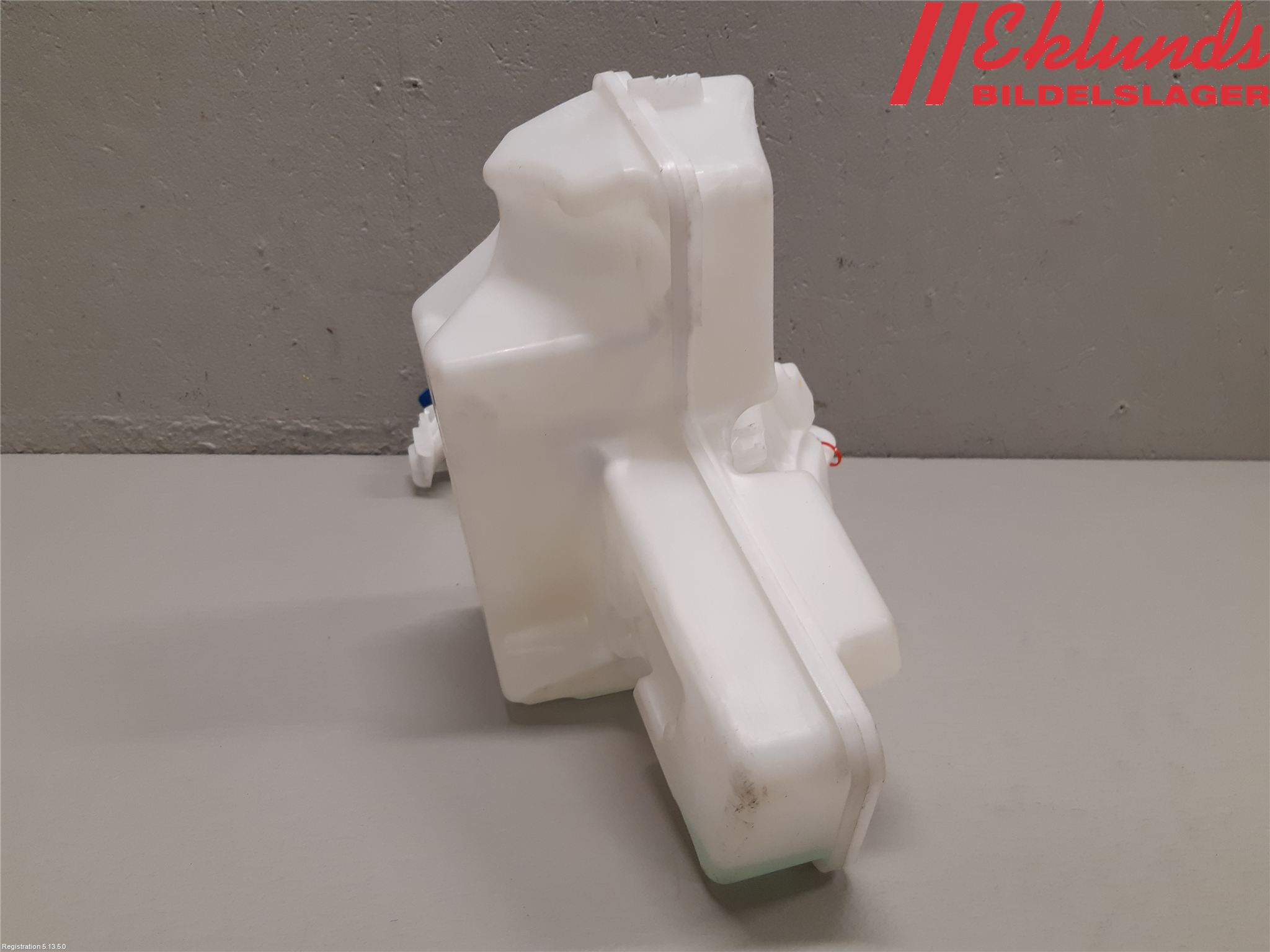Volkswagen VW PASSAT 15-19 Spolartank Vindruta-Strål