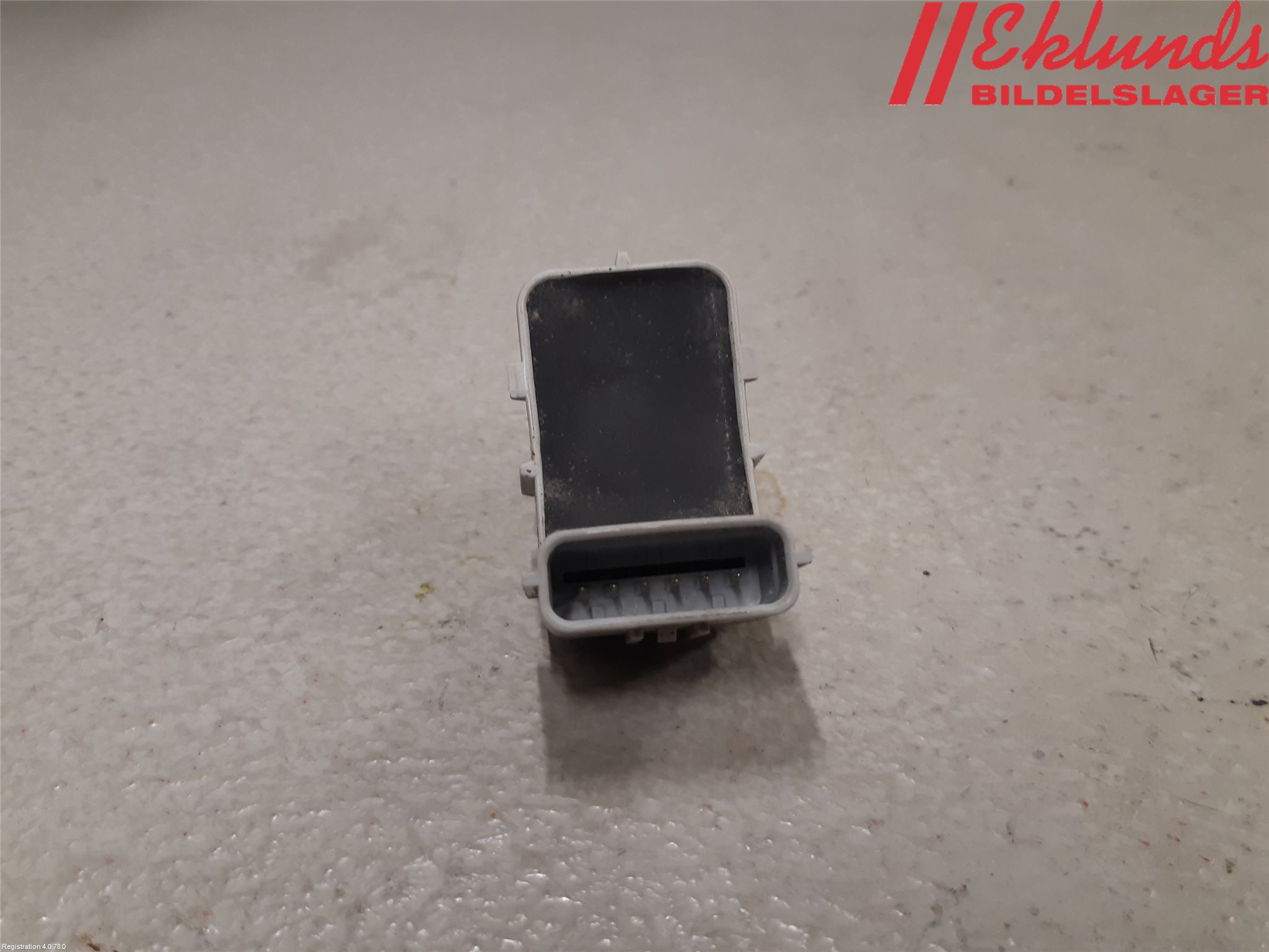 Kia CEED 12-18 Parkeringshjälp Backsensor