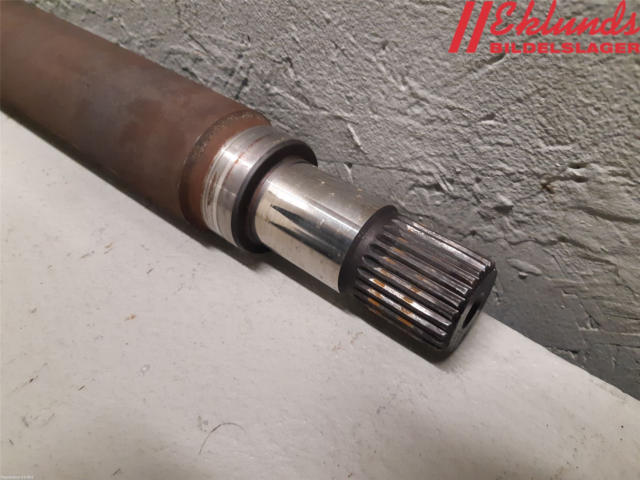 Volvo V70 08-13 Drivaxel Fram Höger