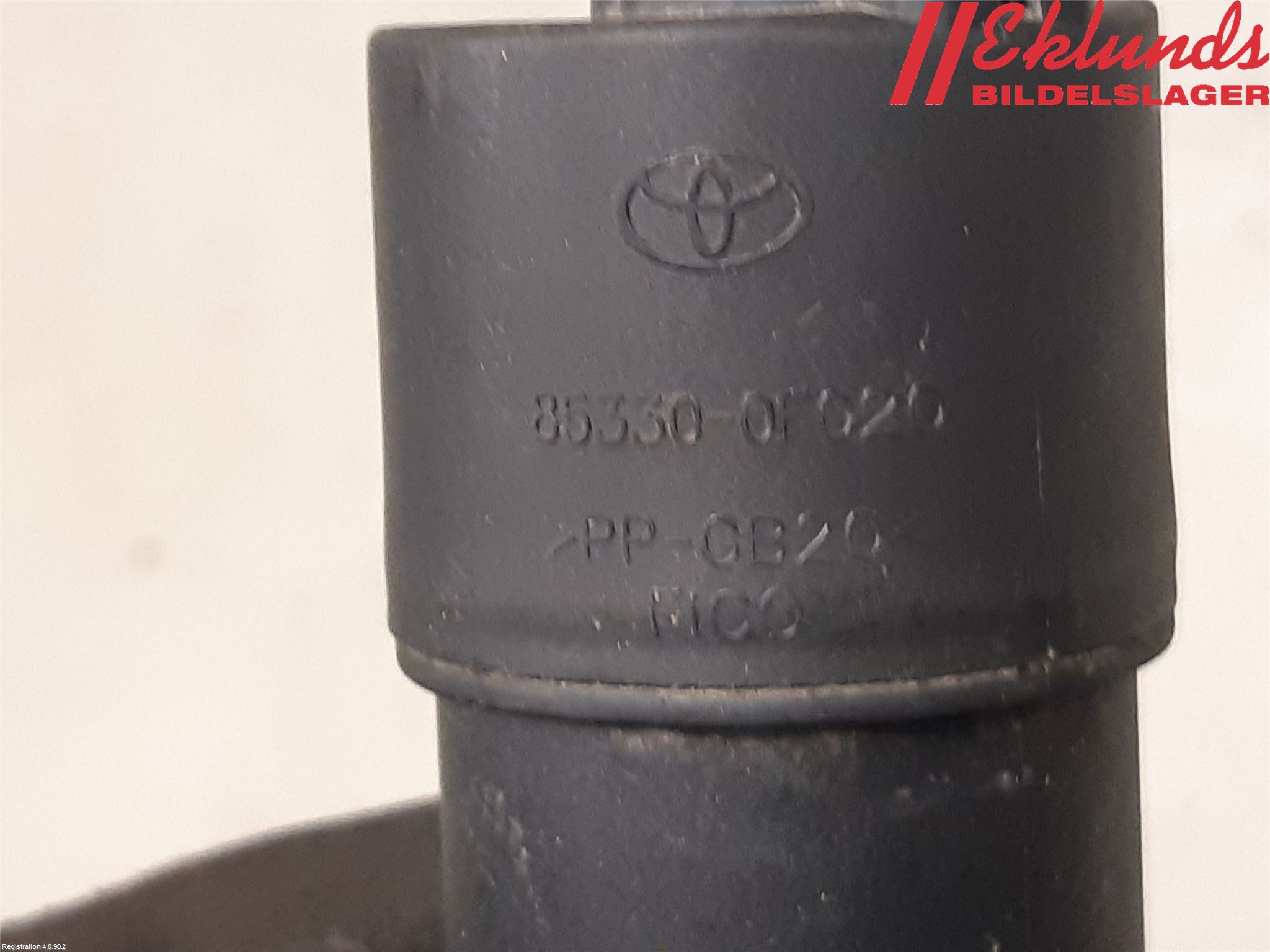 Toyota YARIS XP130 12-14 Spolarpump Baklucka