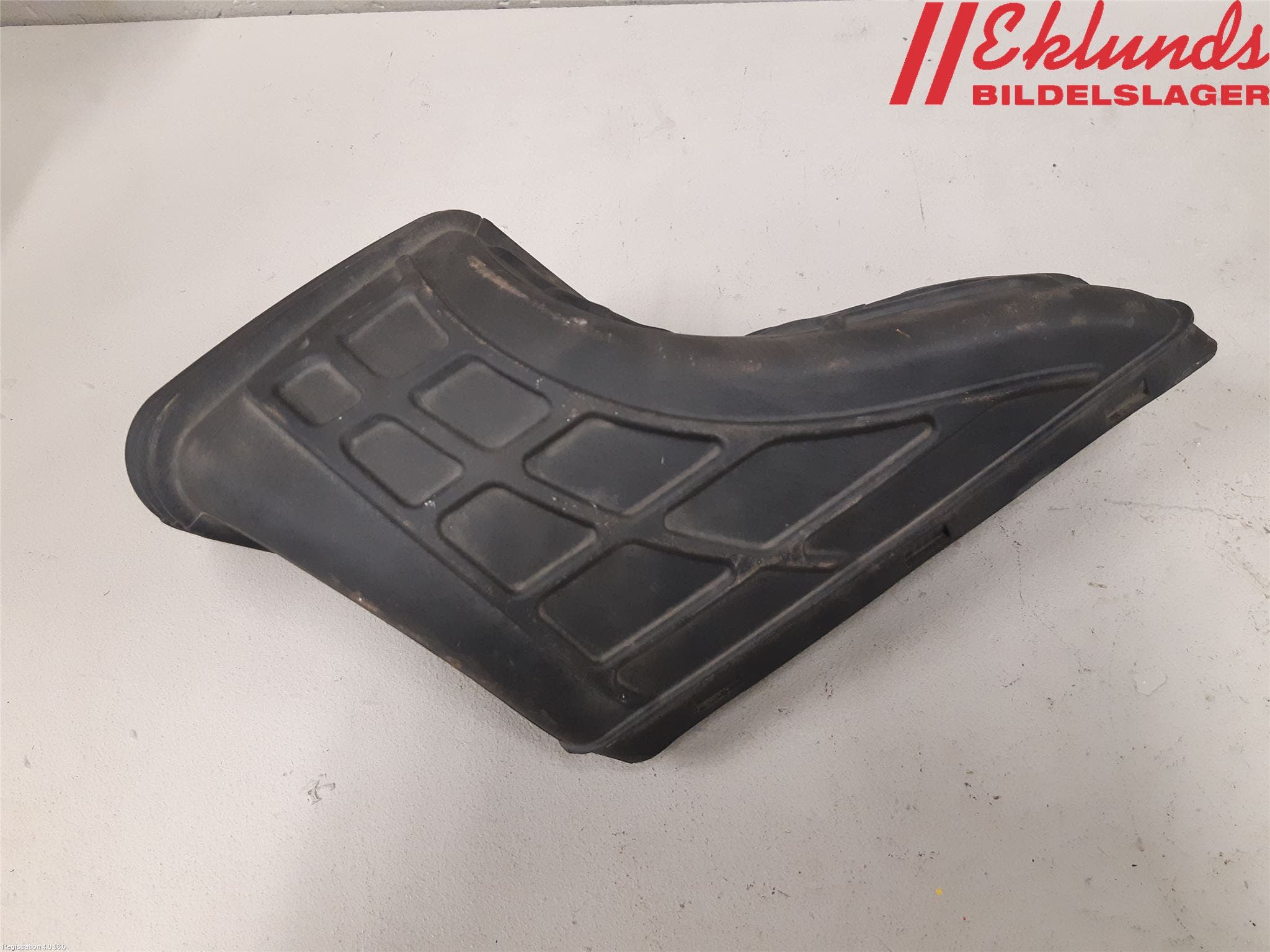 Audi A4/S4 08-11 Förg-Bälg-Rör Mot Luftr