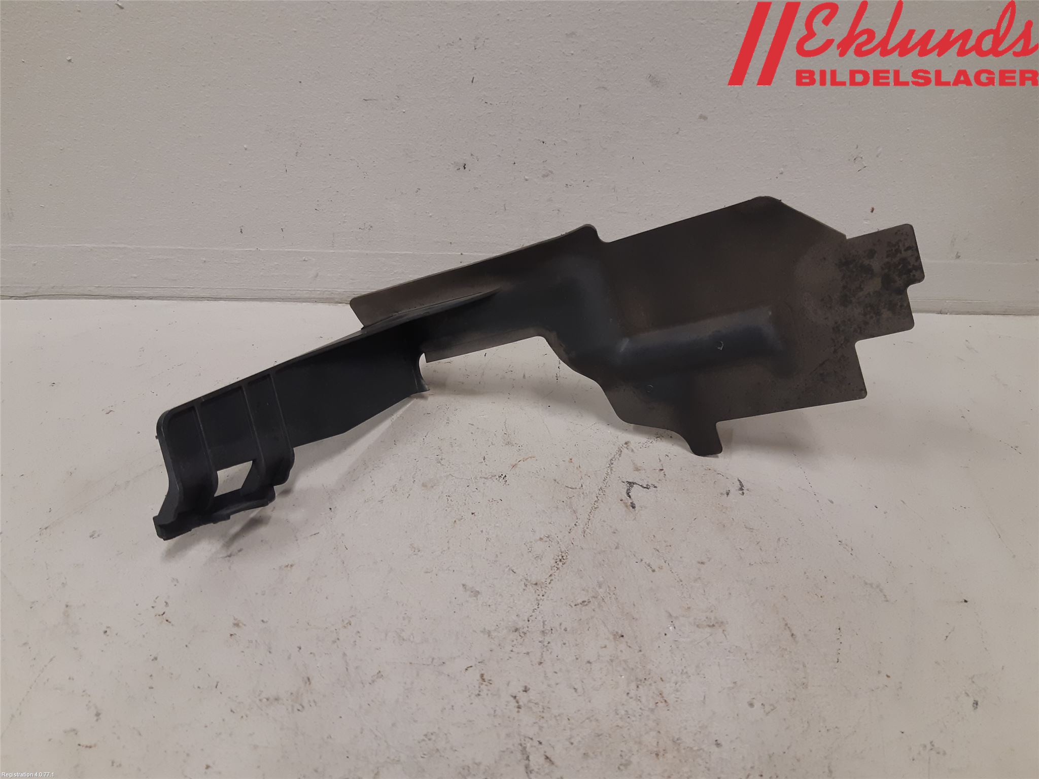 Opel ASTRA J 10-15 Deflektor Plåt-Plast Kylning