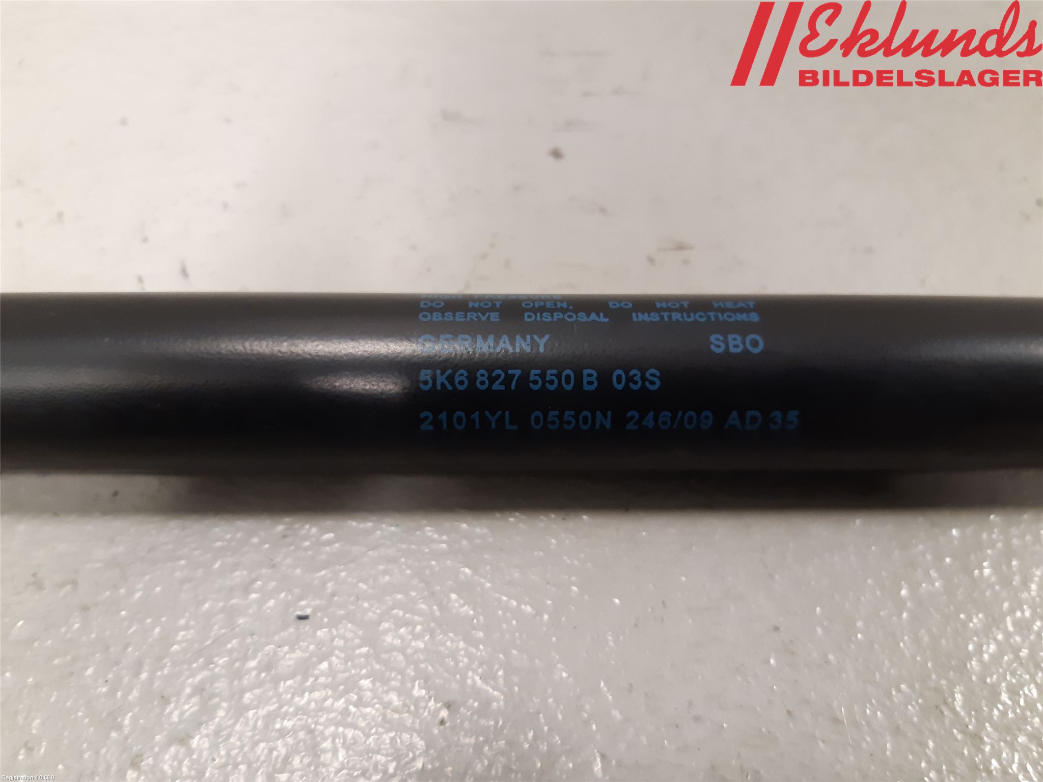 Volkswagen VW GOLF VI 09-13 Gasfjäder Baklucka