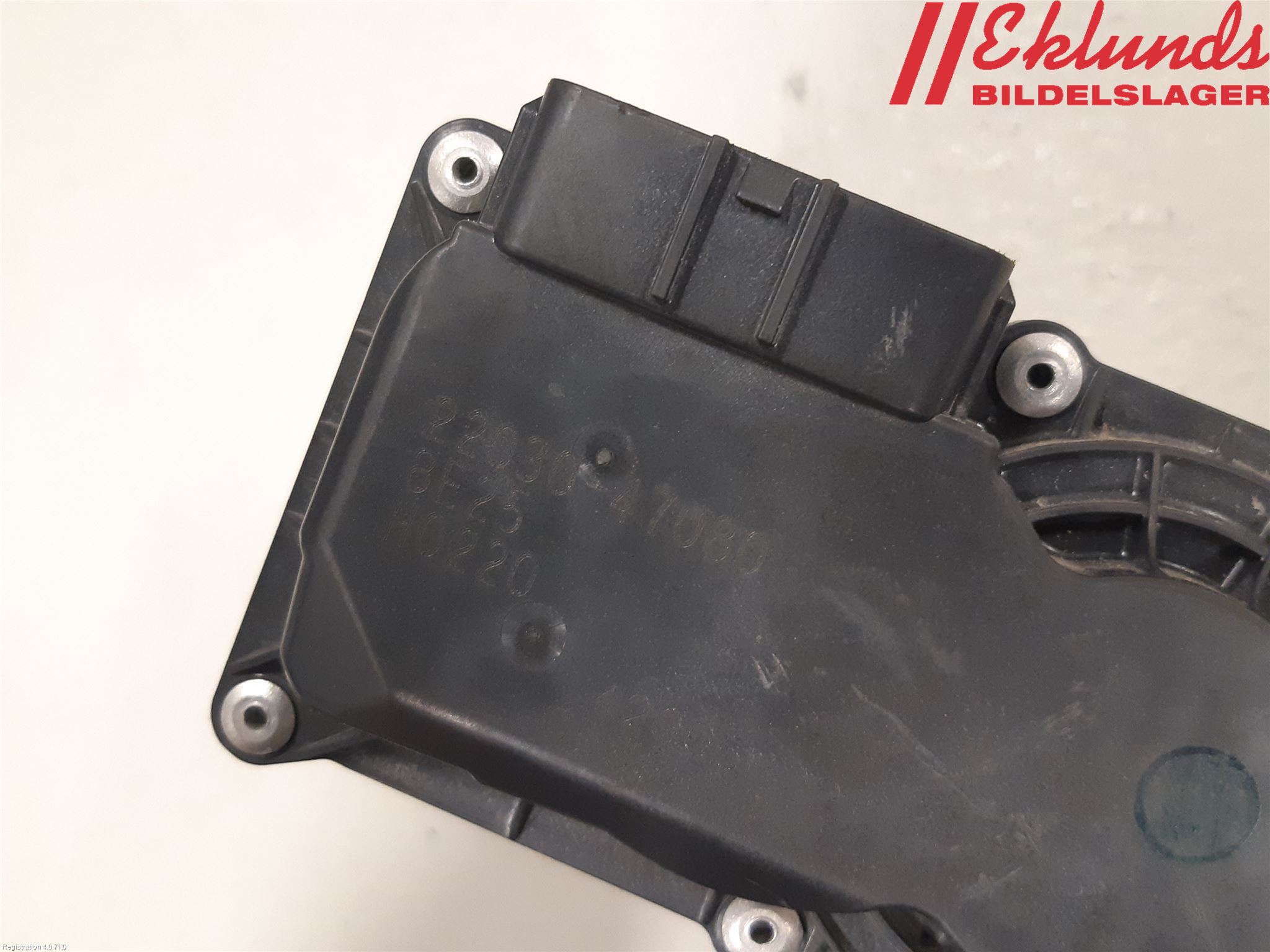 Toyota AURIS 13-19 Injspjällhus