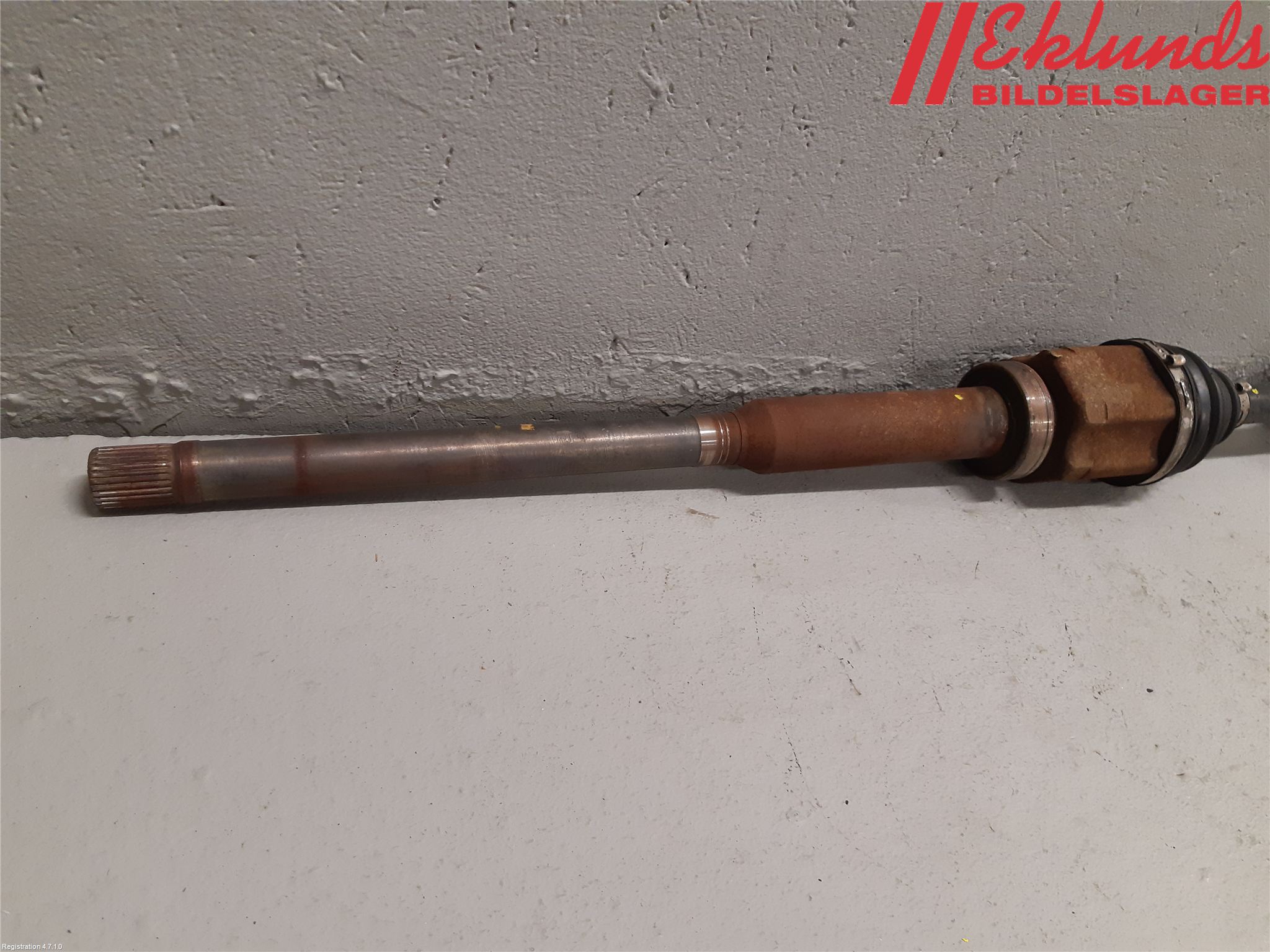 Volvo V70 14-16 Drivaxel Fram Höger