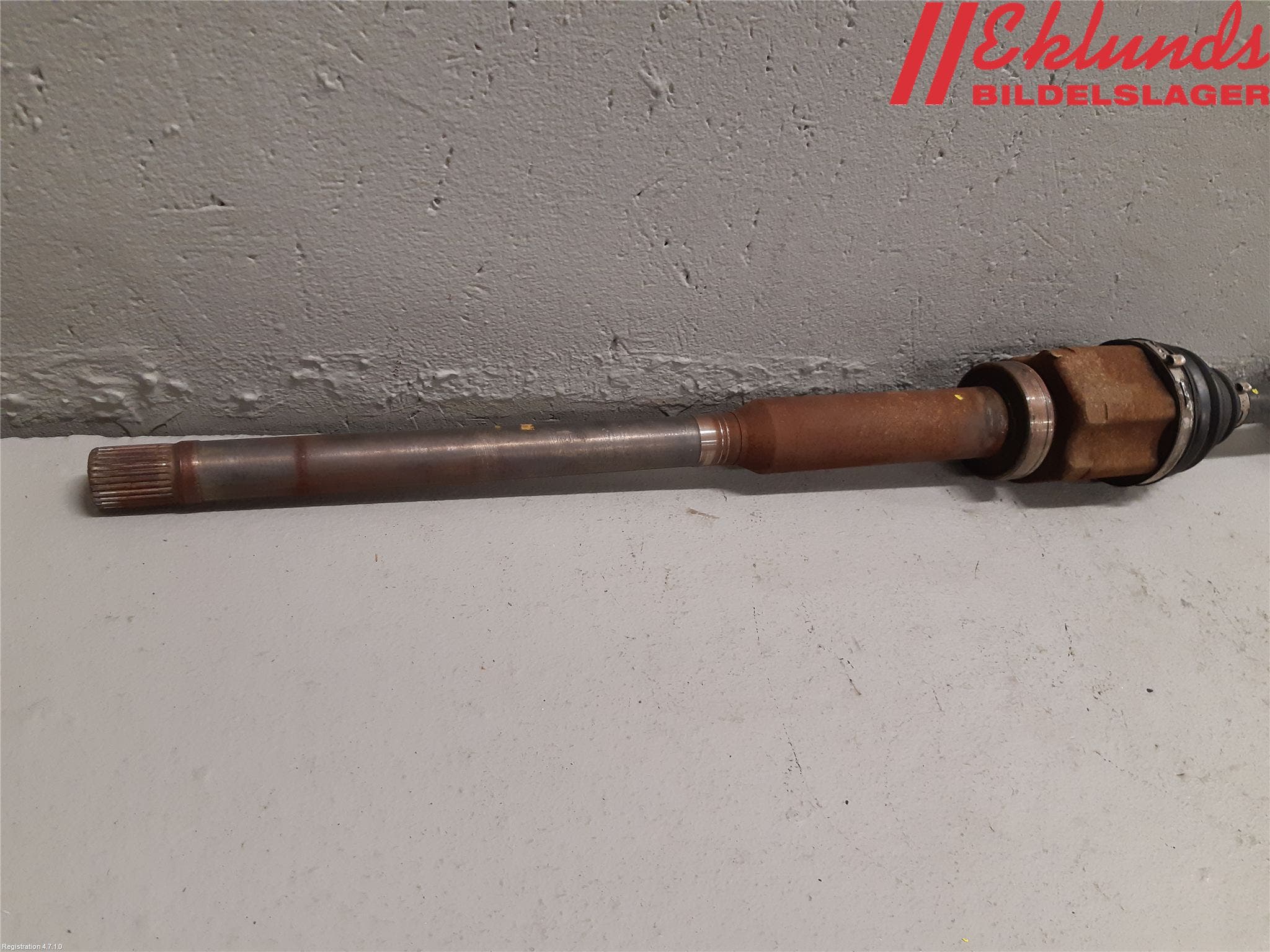 Volvo V70 14-16 Drivaxel Fram Höger