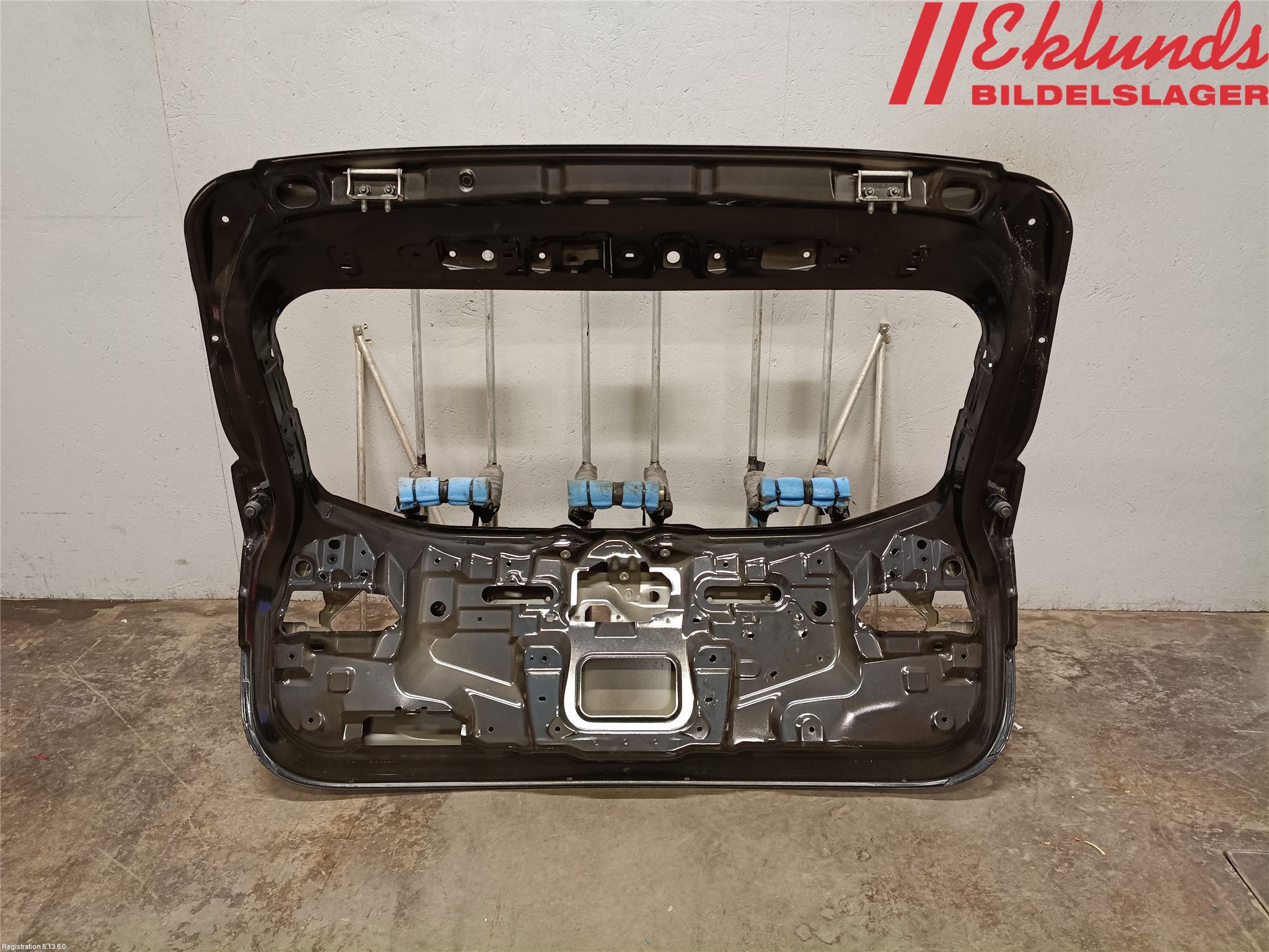 Nissan QASHQAI 14-17 Baklucka Kombi