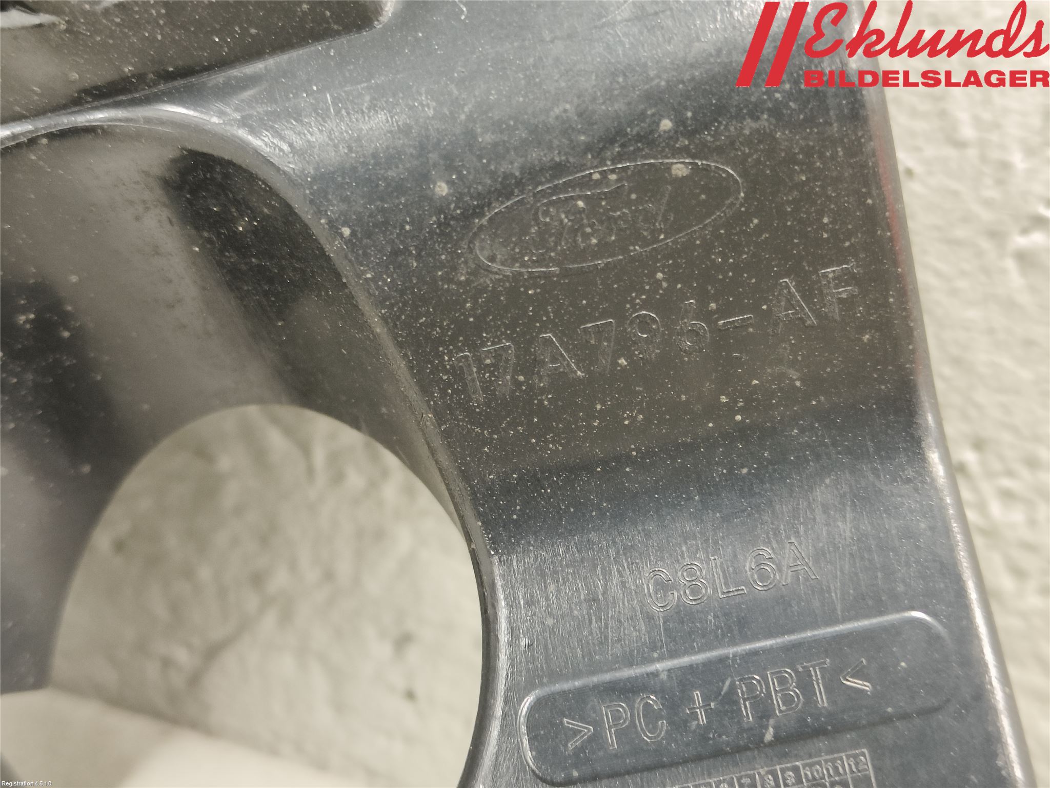 Ford KUGA 08-12 Stötfångarfäste Fram Vä