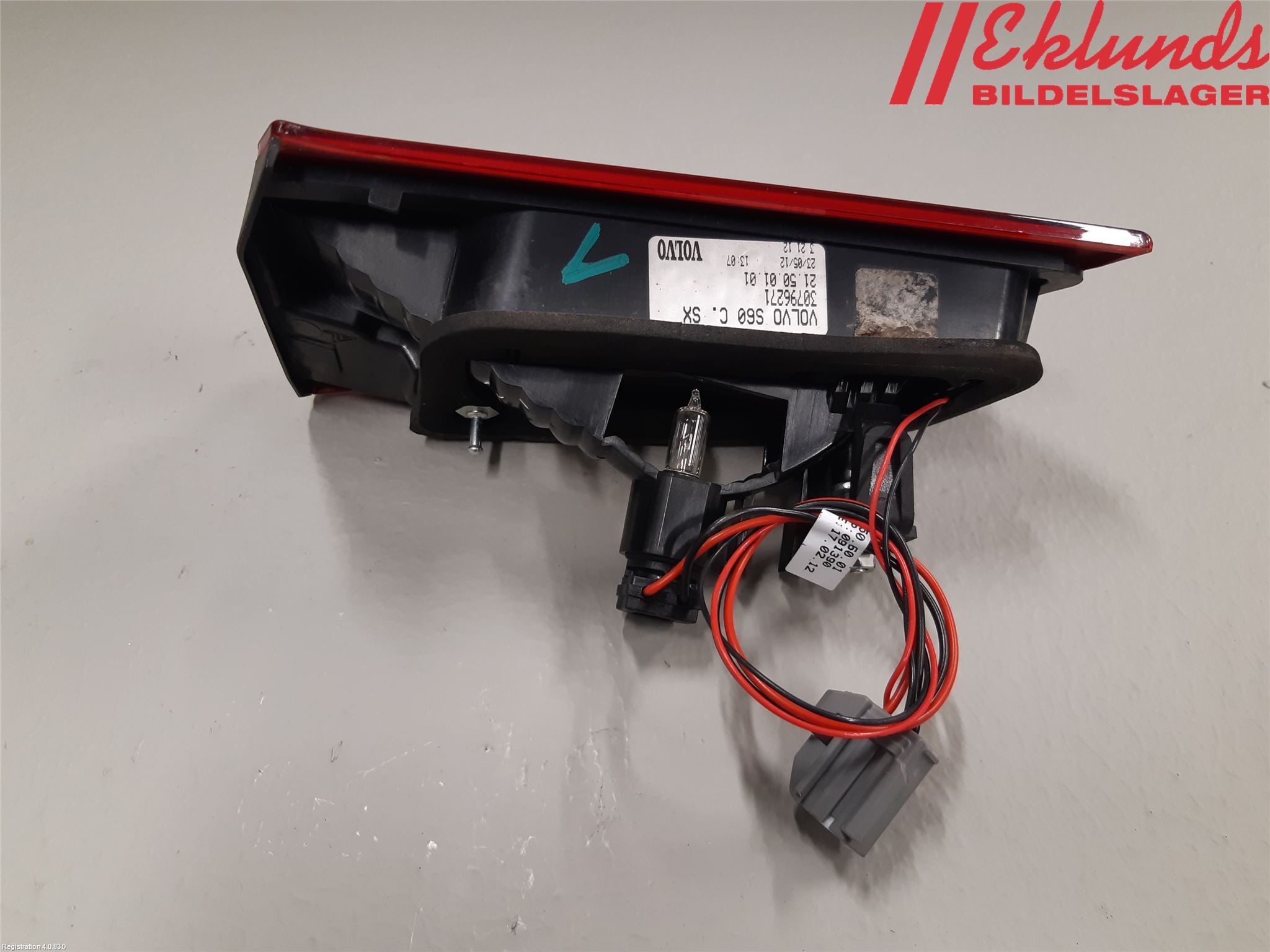 Volvo S60 11-13 Bakljus Lucka Vä