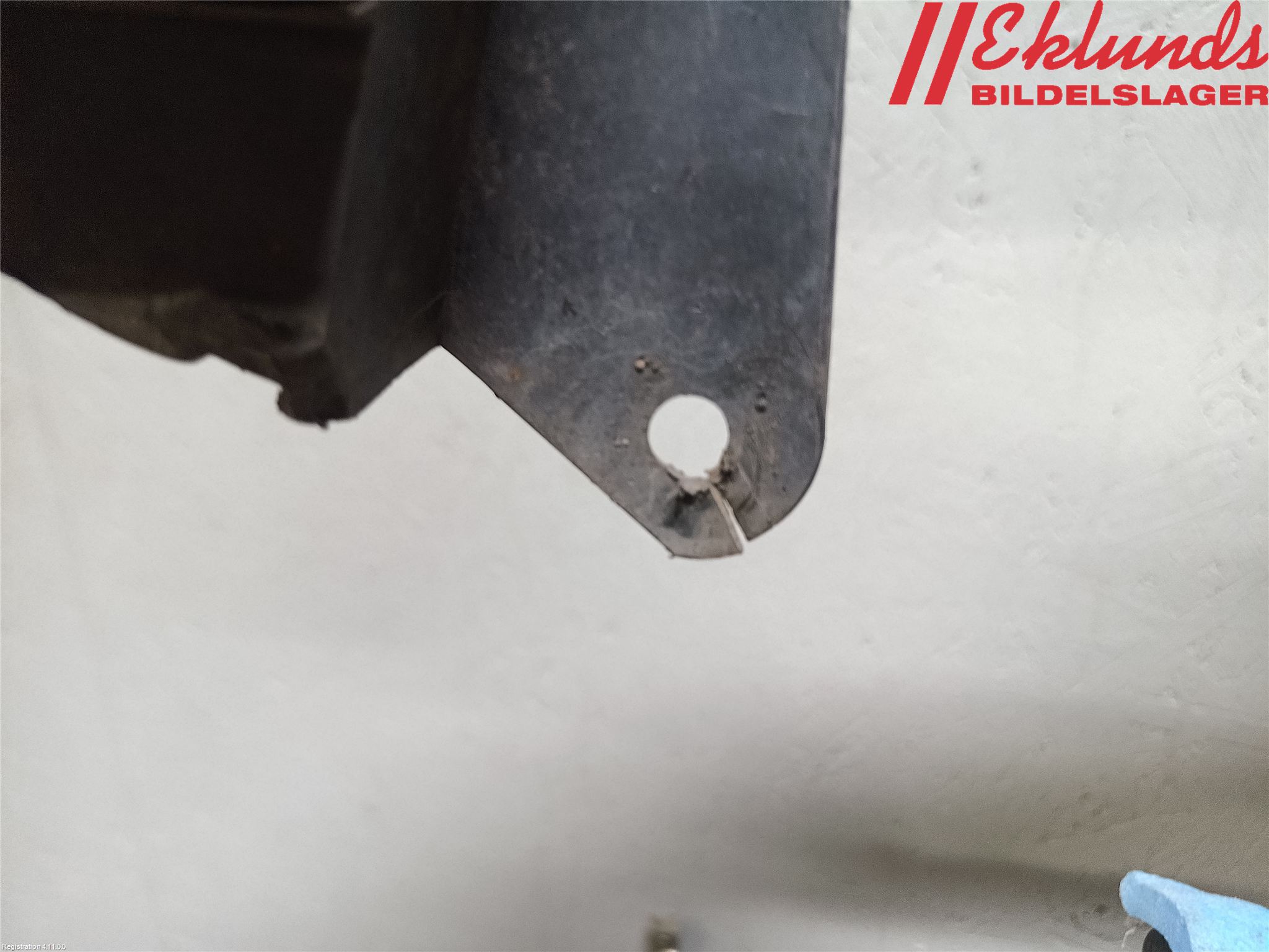 Volvo V50 08-12 Stötfångardel Fram Mitt