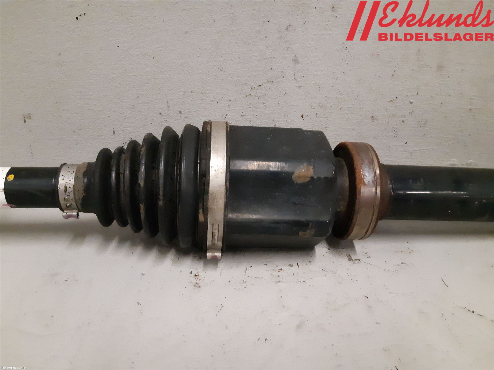 Volvo V70 08-13 Drivaxel Fram Höger