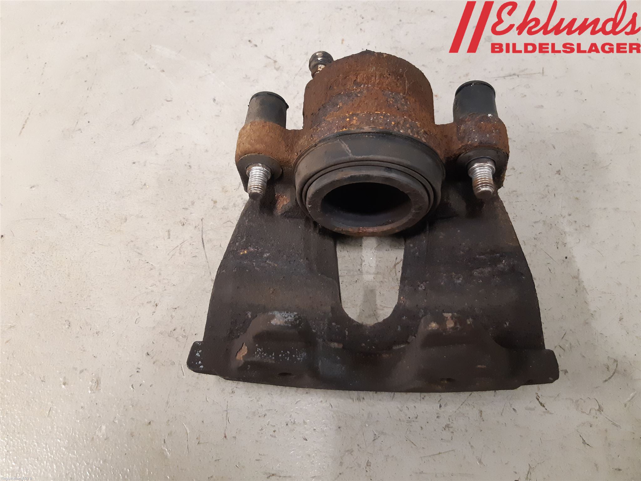 Ford FOCUS 15-18 Bromsok Fram Vänster