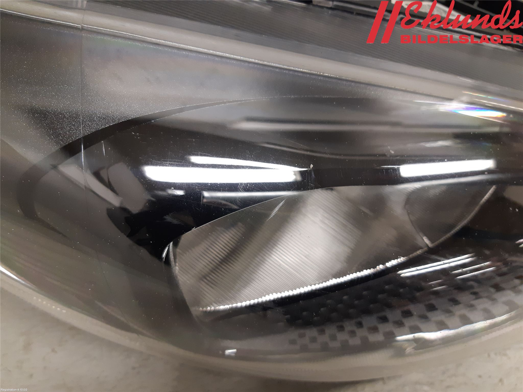 Ford FOCUS 15-18 Strålkastare Höger