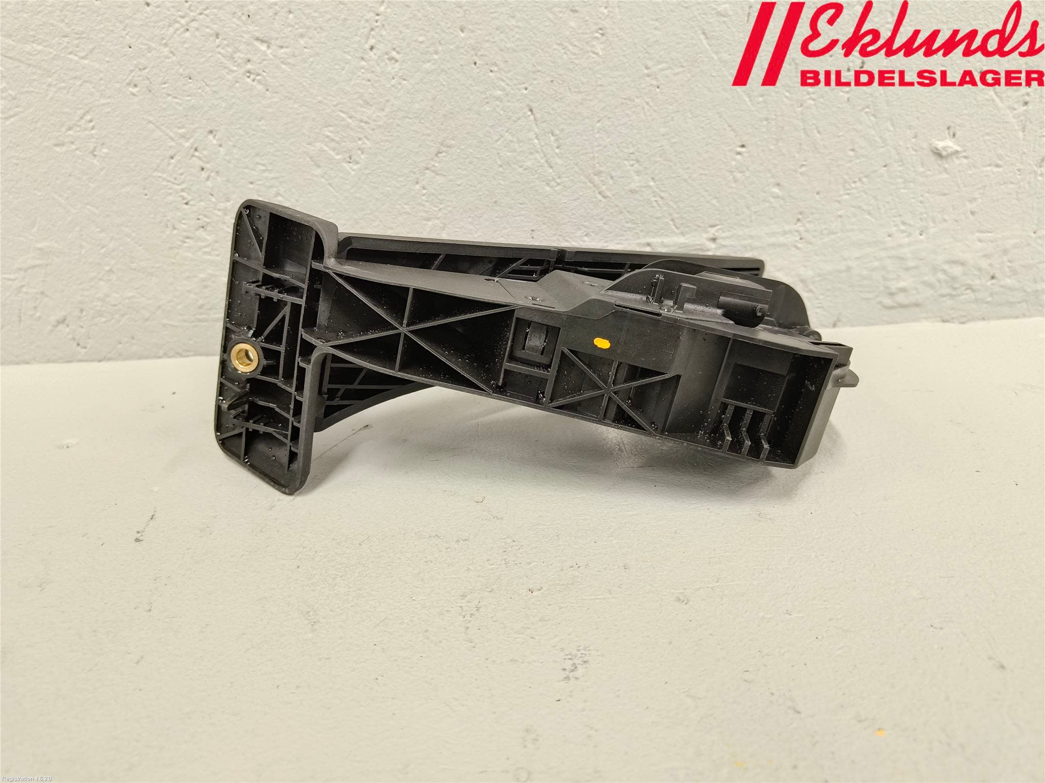 BMW X1 F48 15-22 Gaspedal