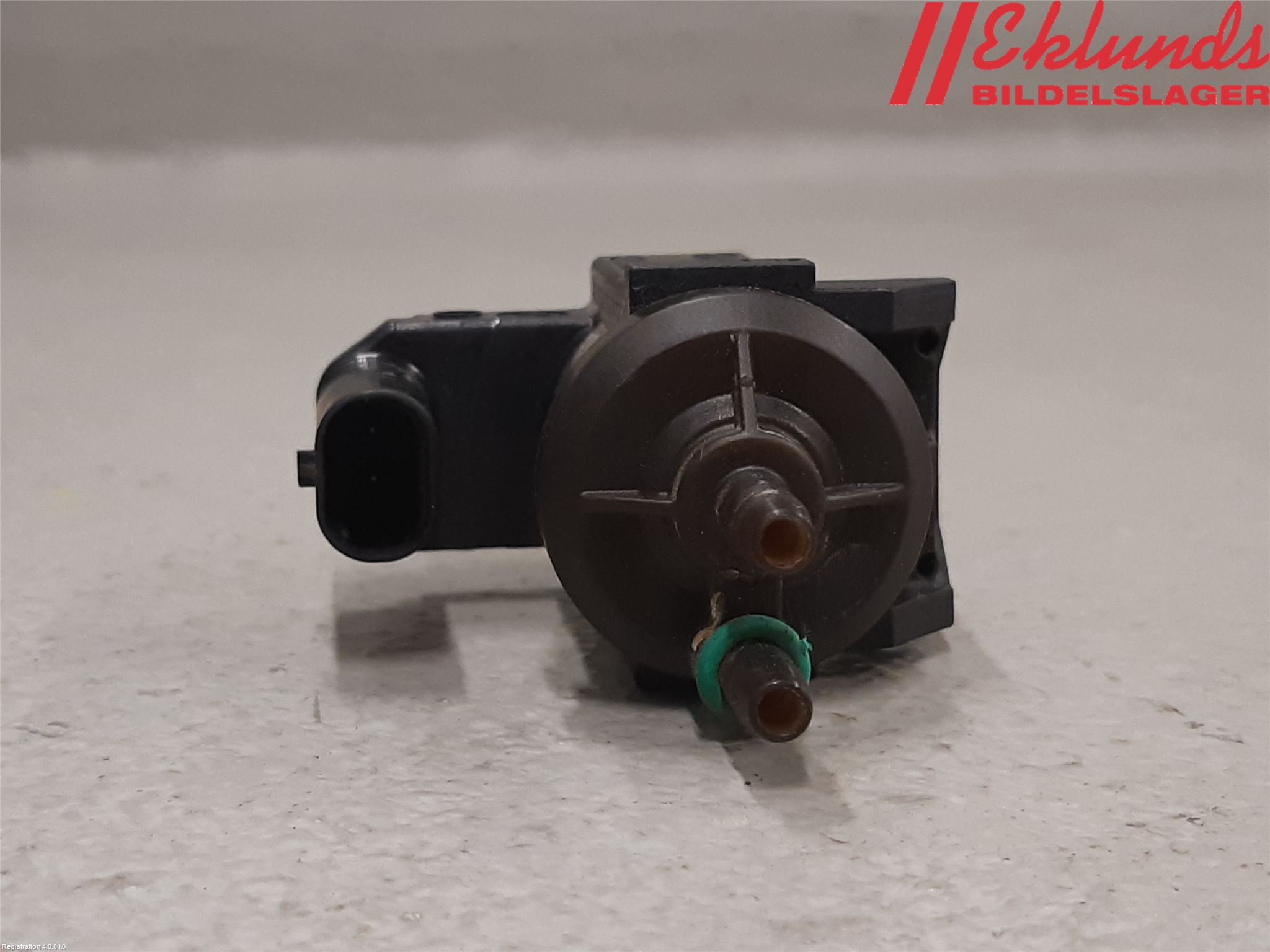 BMW 5 F10/F11/F18 09-17 Vakuumventil
