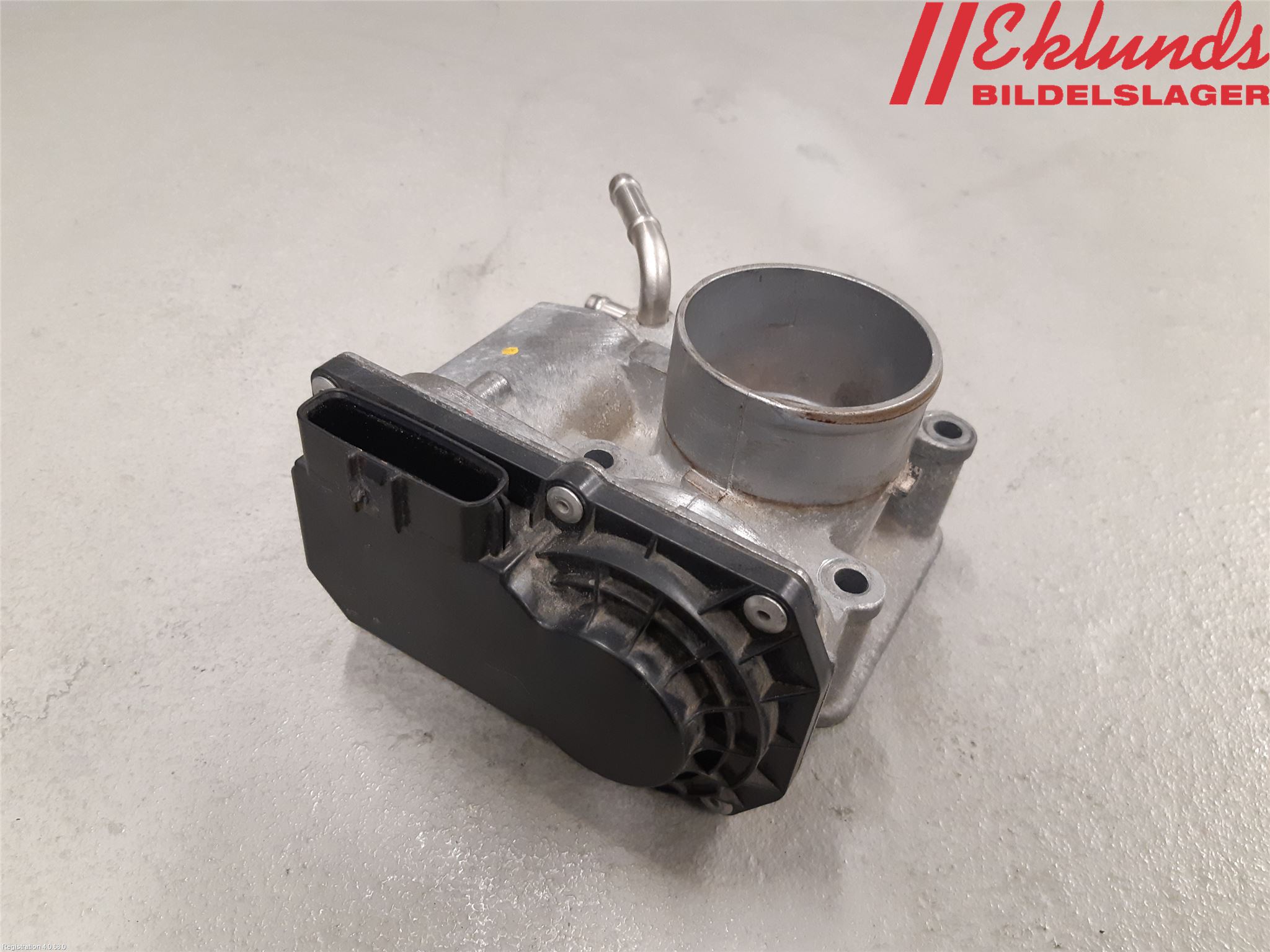 Toyota COROLLA 02-07 Injspjällhus