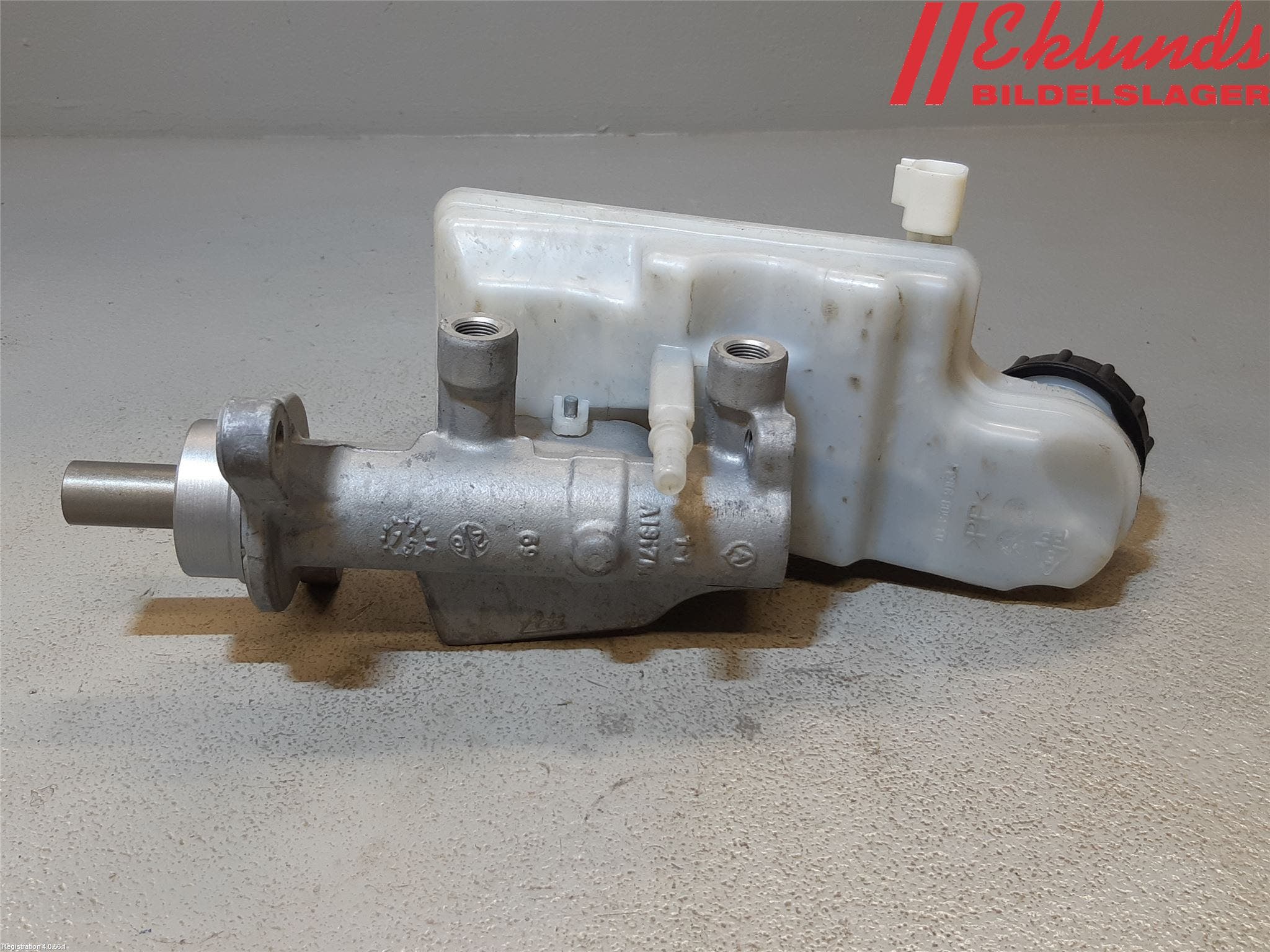 Volvo V40 12-19 Broms Huvudcylinder