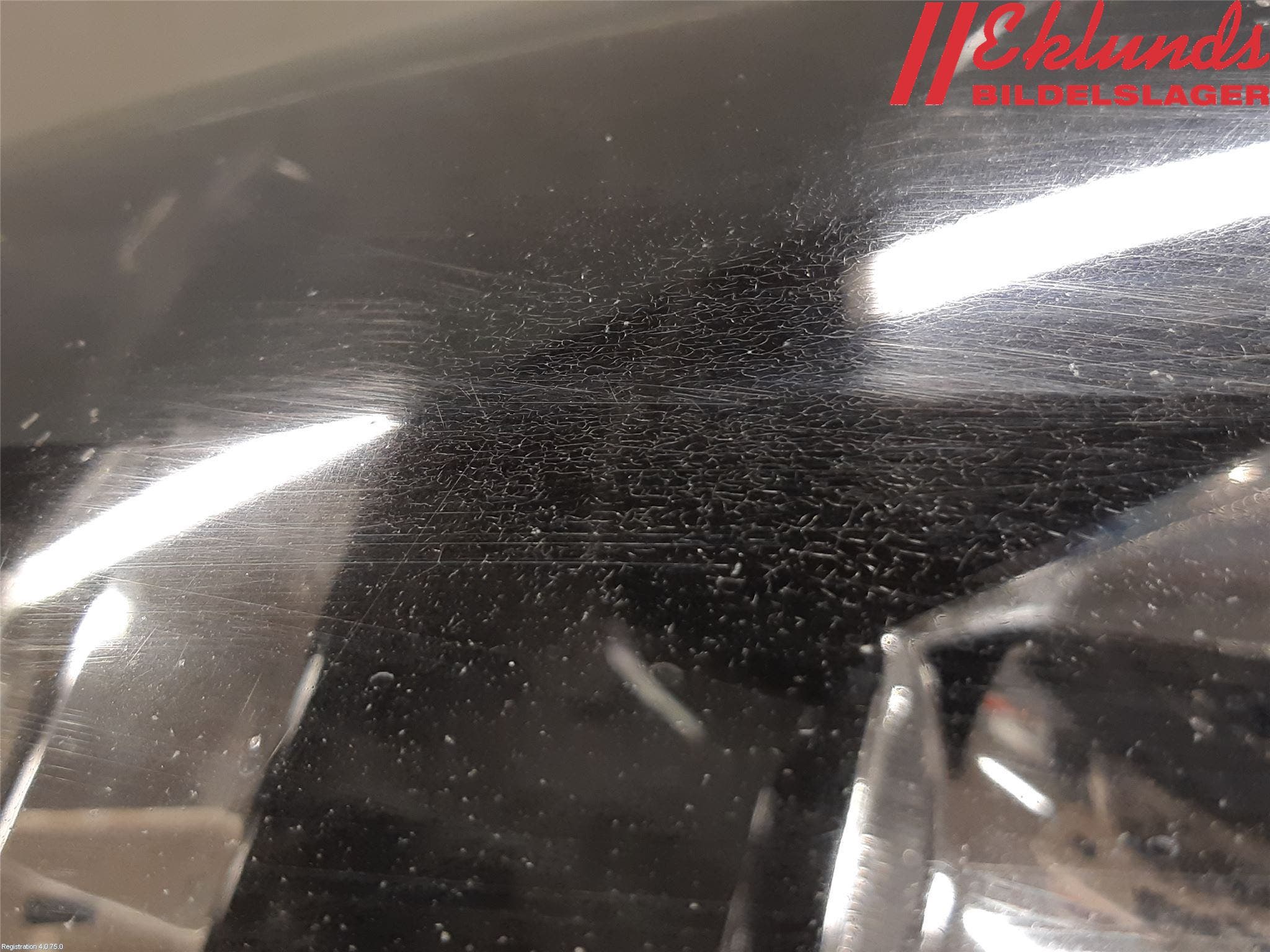 Volkswagen VW TRANSP/CARAVELLE (T5) 04-15 Strålkastare Vänster