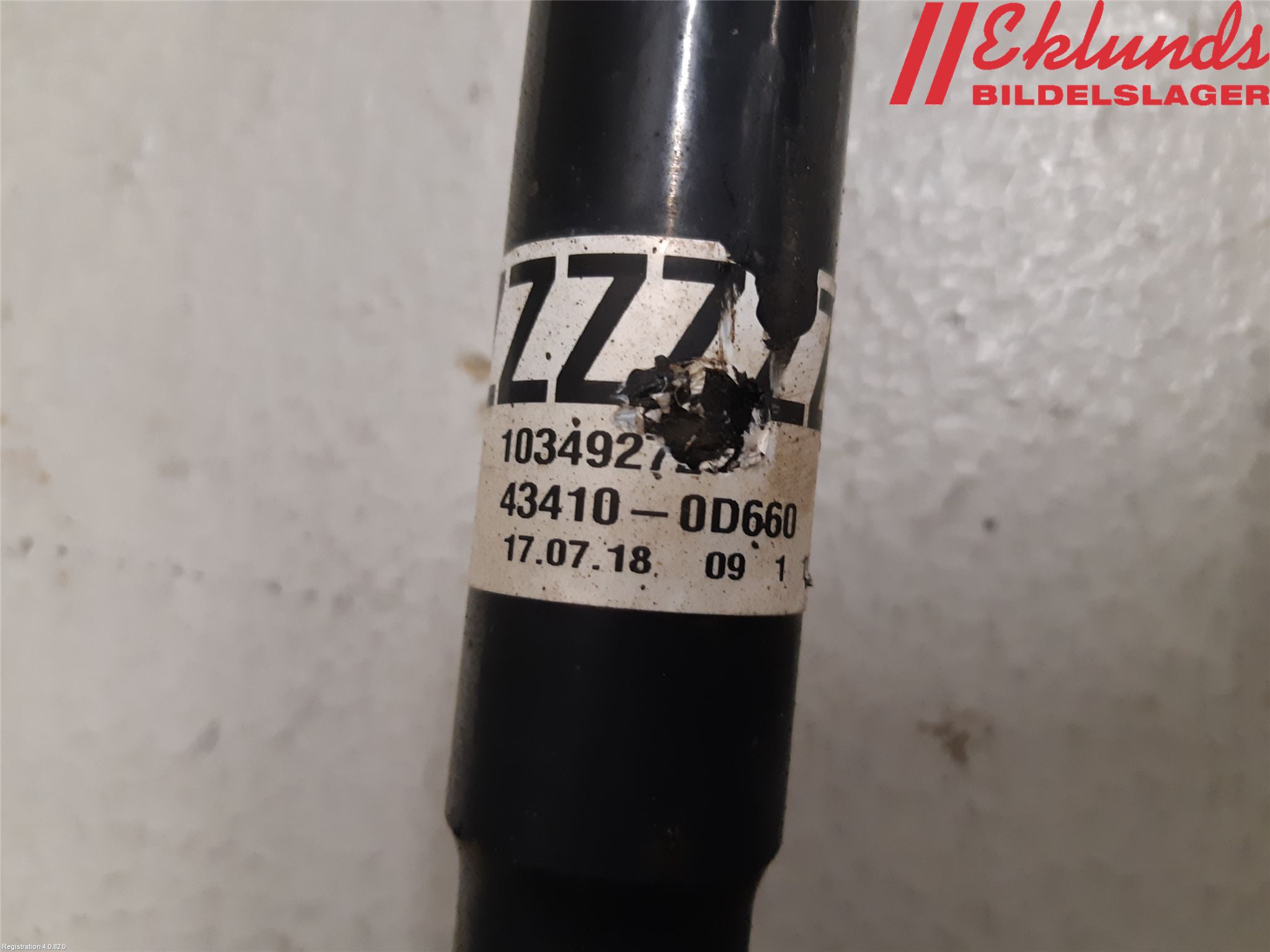 Toyota YARIS XP130 15-20 Drivaxel Fram Höger