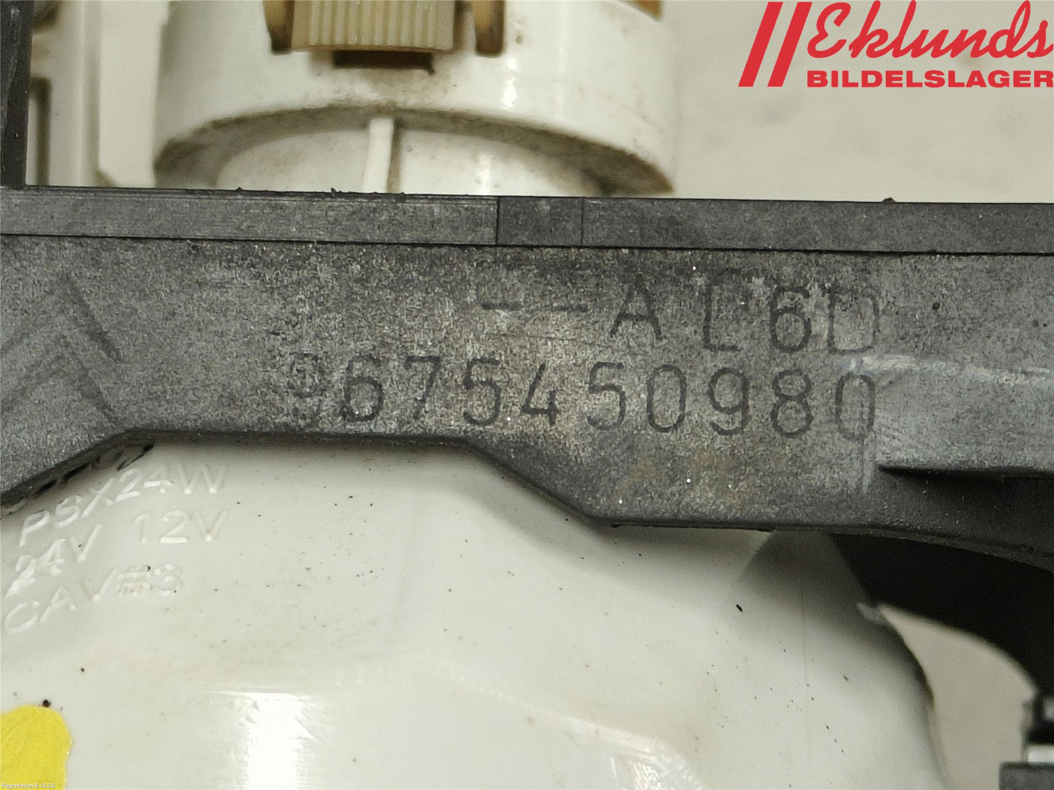 Peugeot 208 12-15 Dimljus-Varselljus Fram
