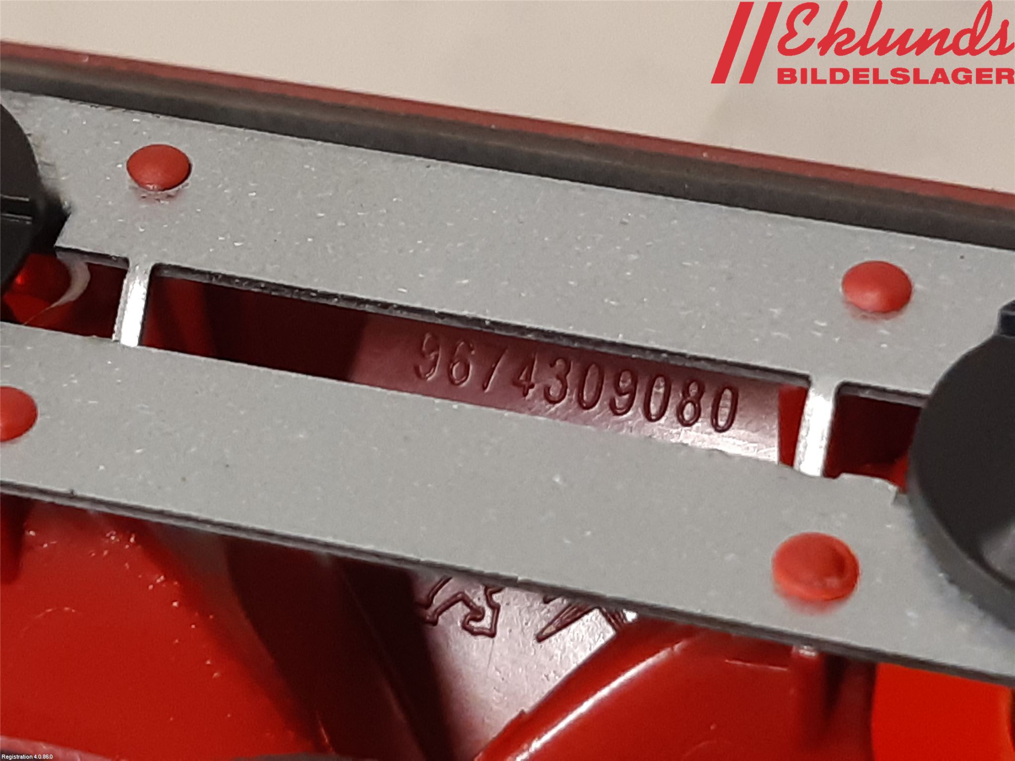 Peugeot 208 12-15 Bromsljus Bakruta