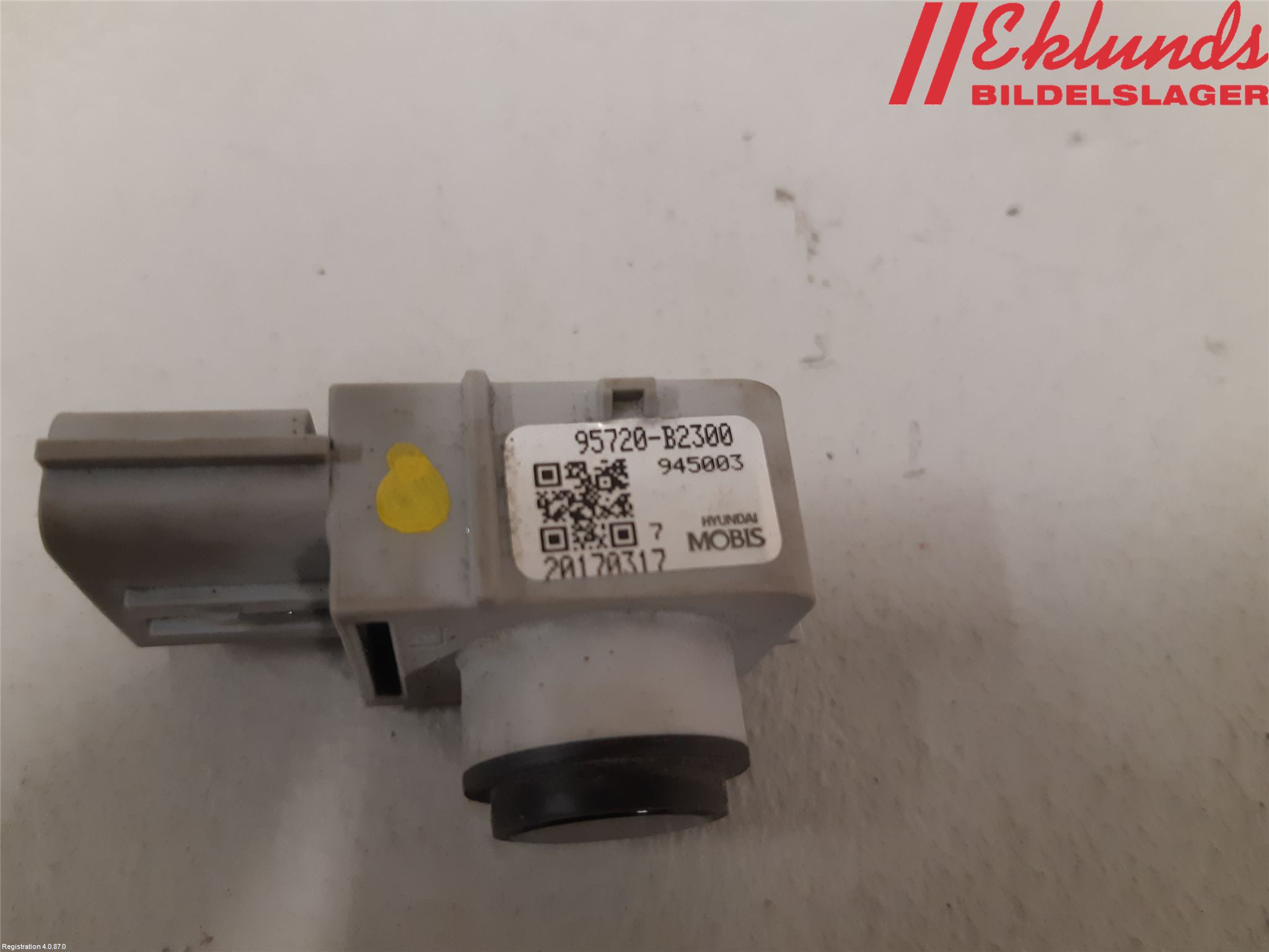 Kia SOUL 09- Parkeringshjälp Backsensor