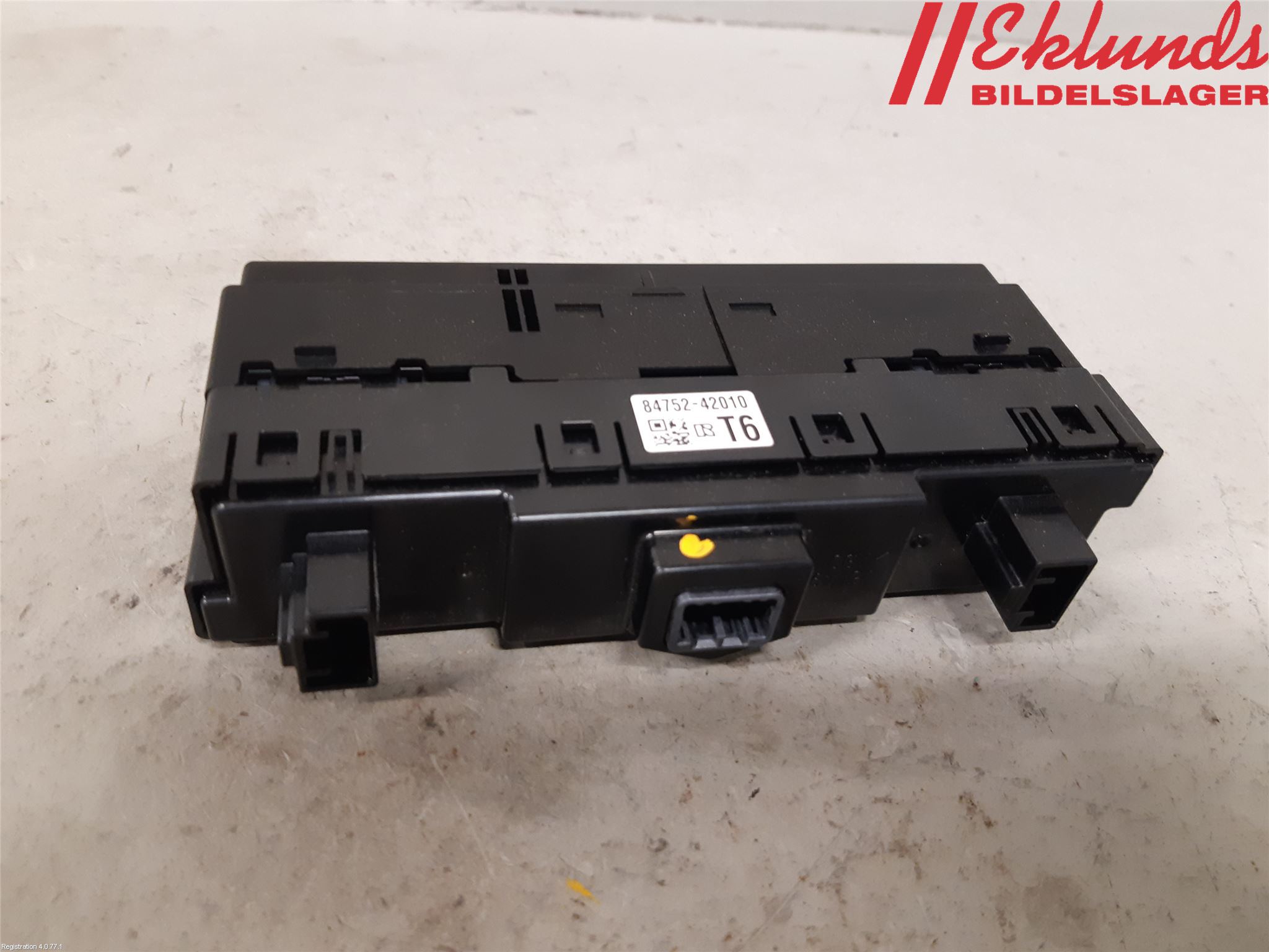 Toyota RAV4 19- Strömställare Stolvärme