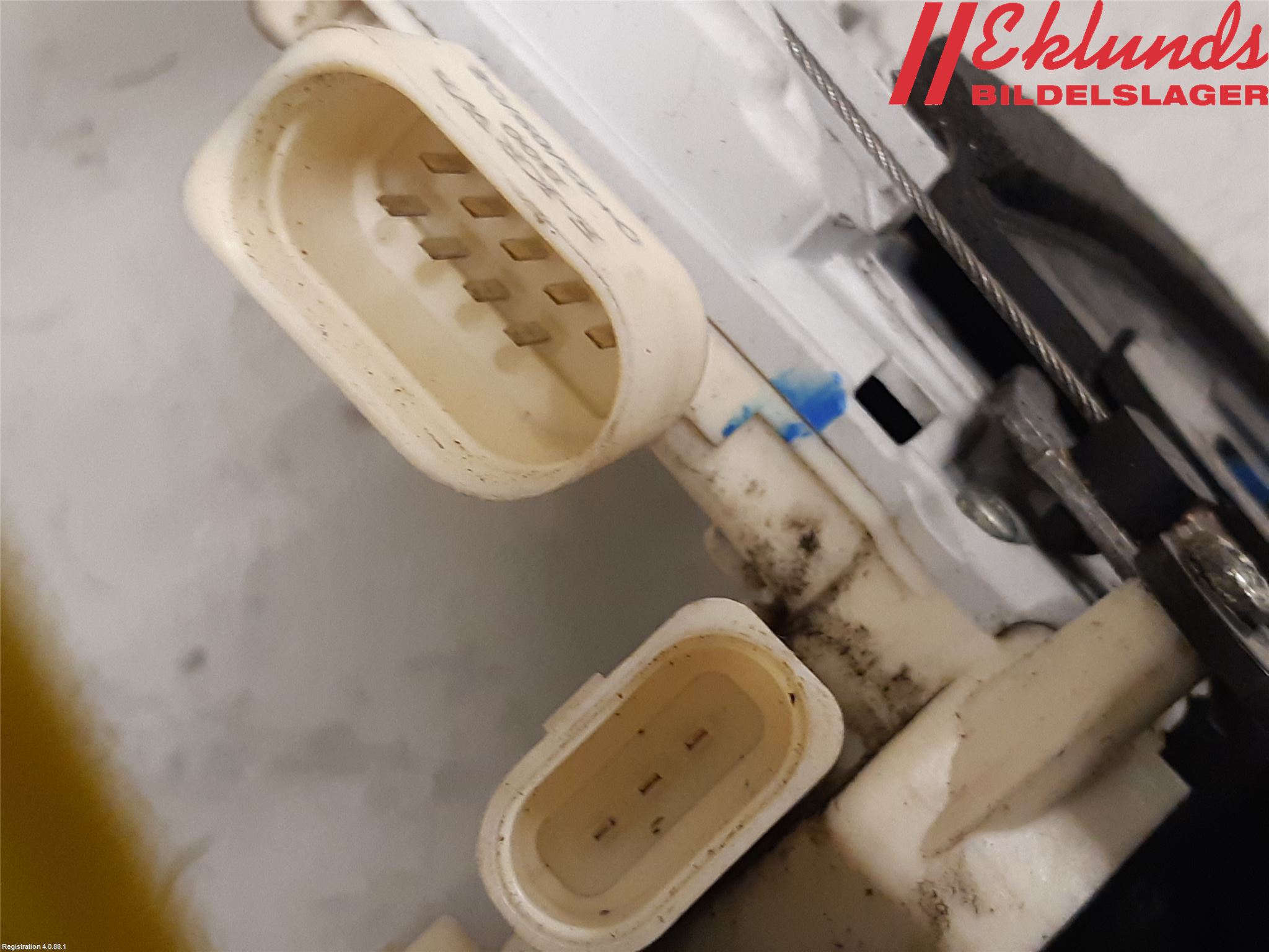 Audi A6/S6     05-11 Låskista-Dörrlås