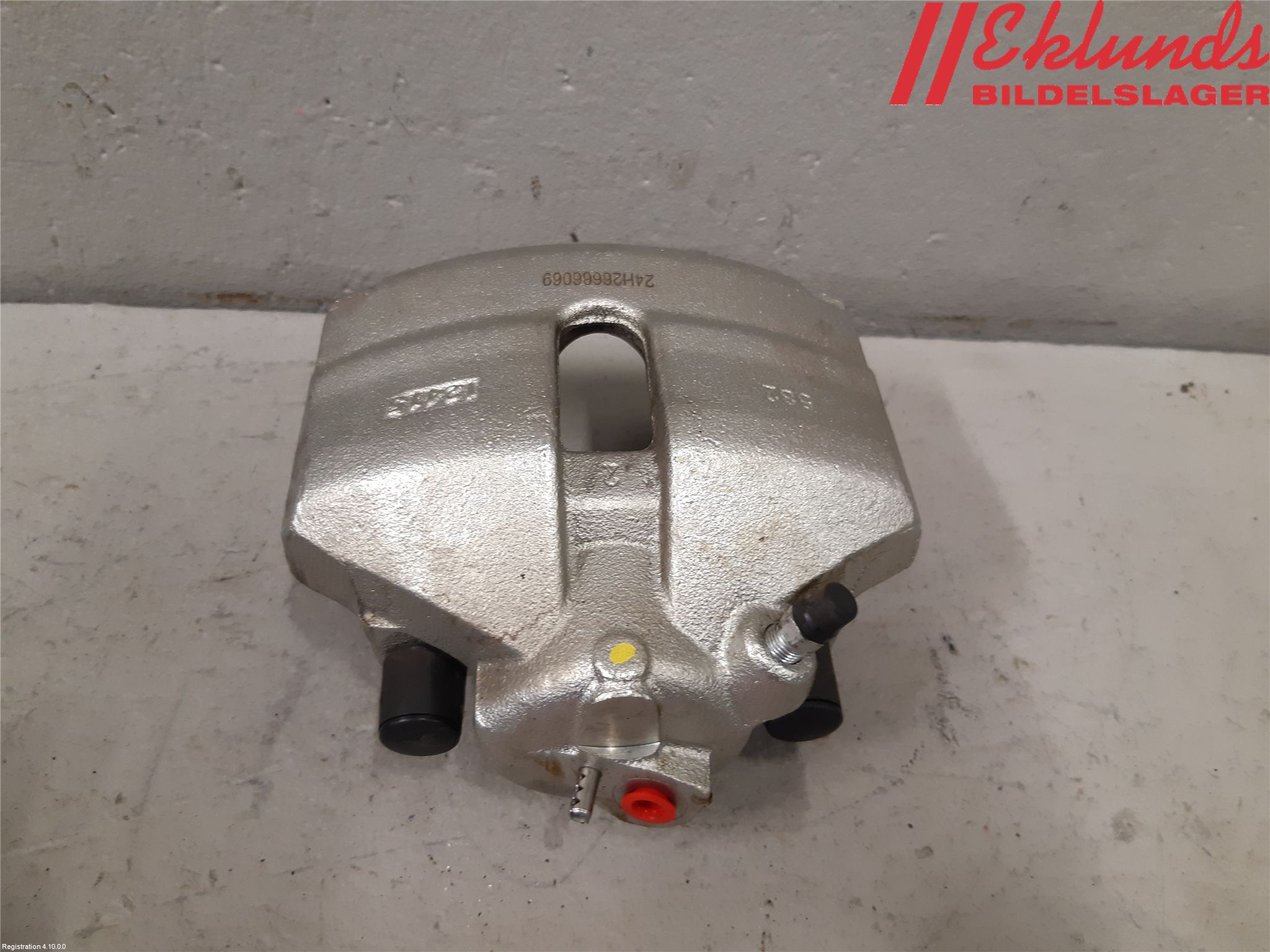 Volkswagen VW TOURAN 03-10 Bromsok Fram Höger
