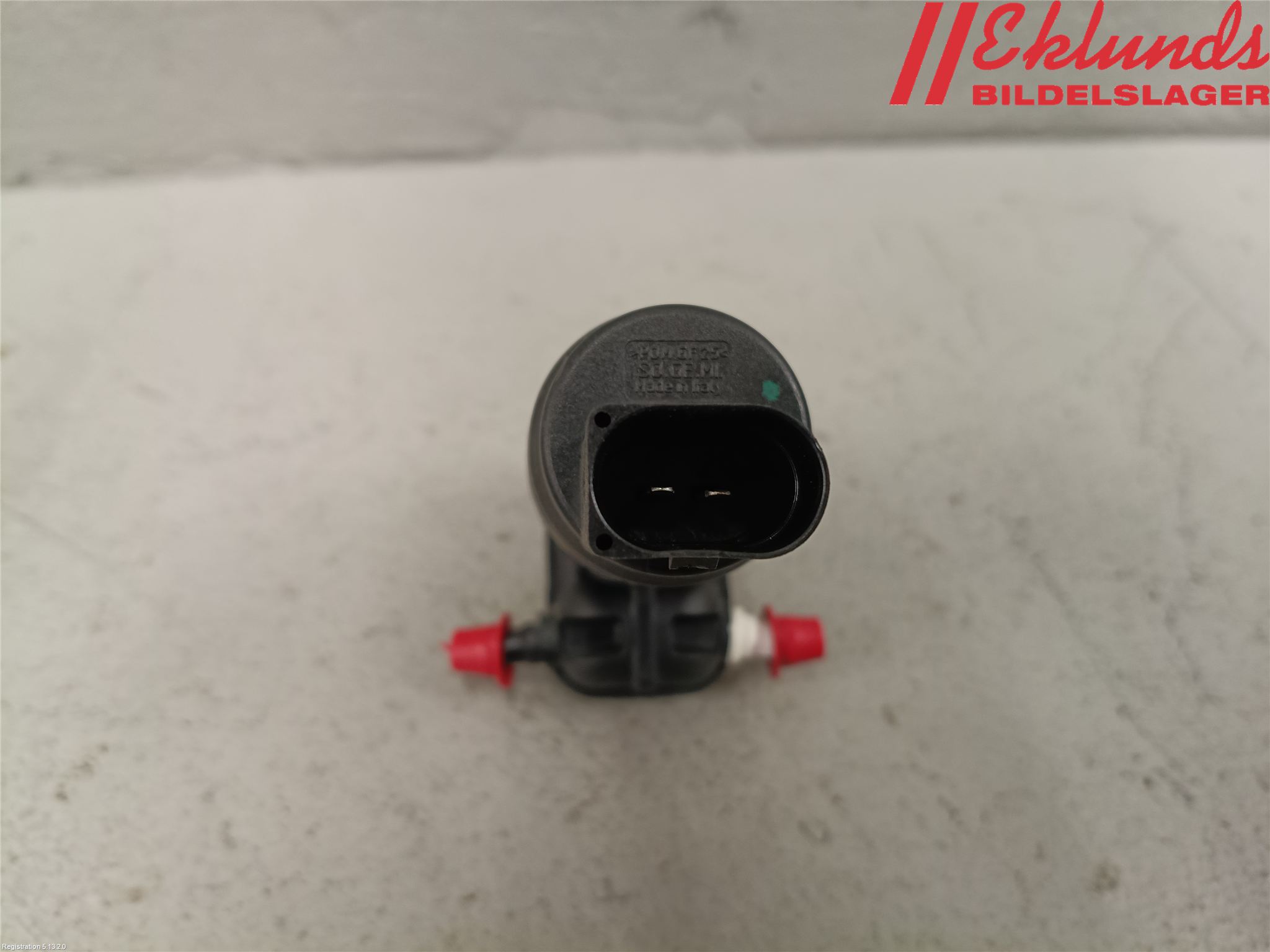 Volkswagen VW UP! / E-UP! Spolarpump Vindruta