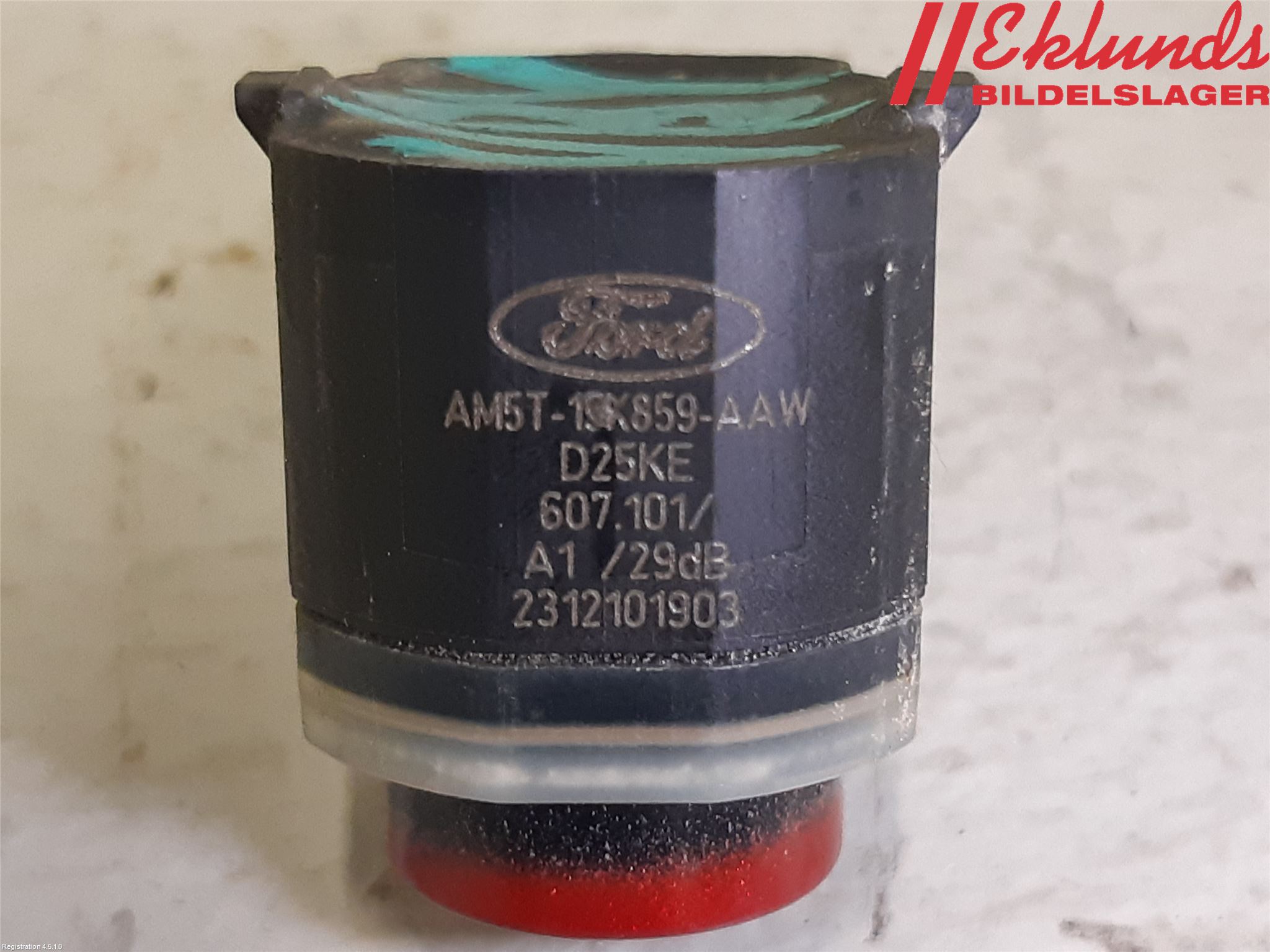 Ford FOCUS 11-14 Parkeringshjälp Backsensor